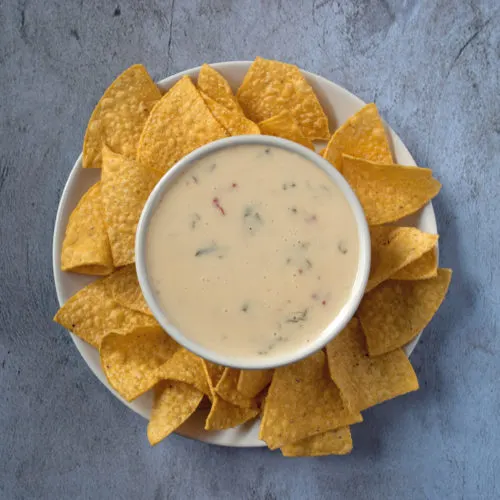 quick-and-easy-restaurant-style-queso