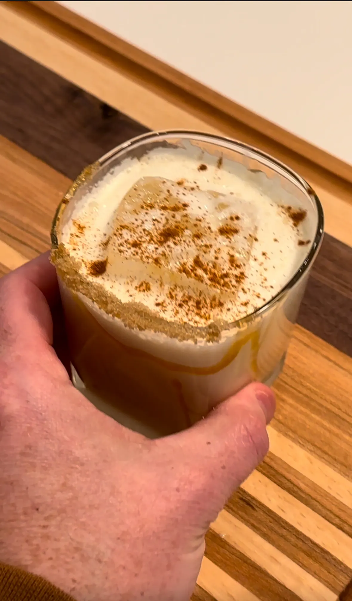 cinnamon-swirl-cocktail