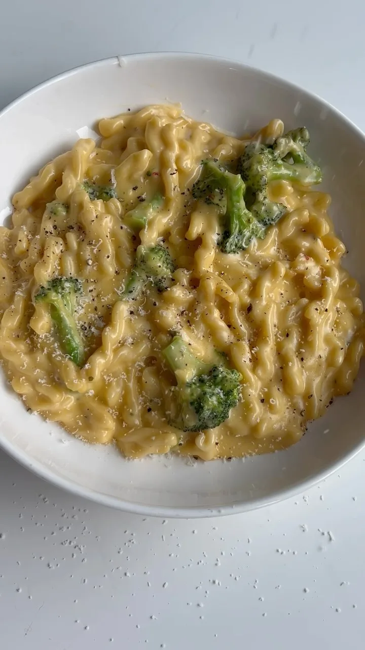 broccoli-cheddar-pasta