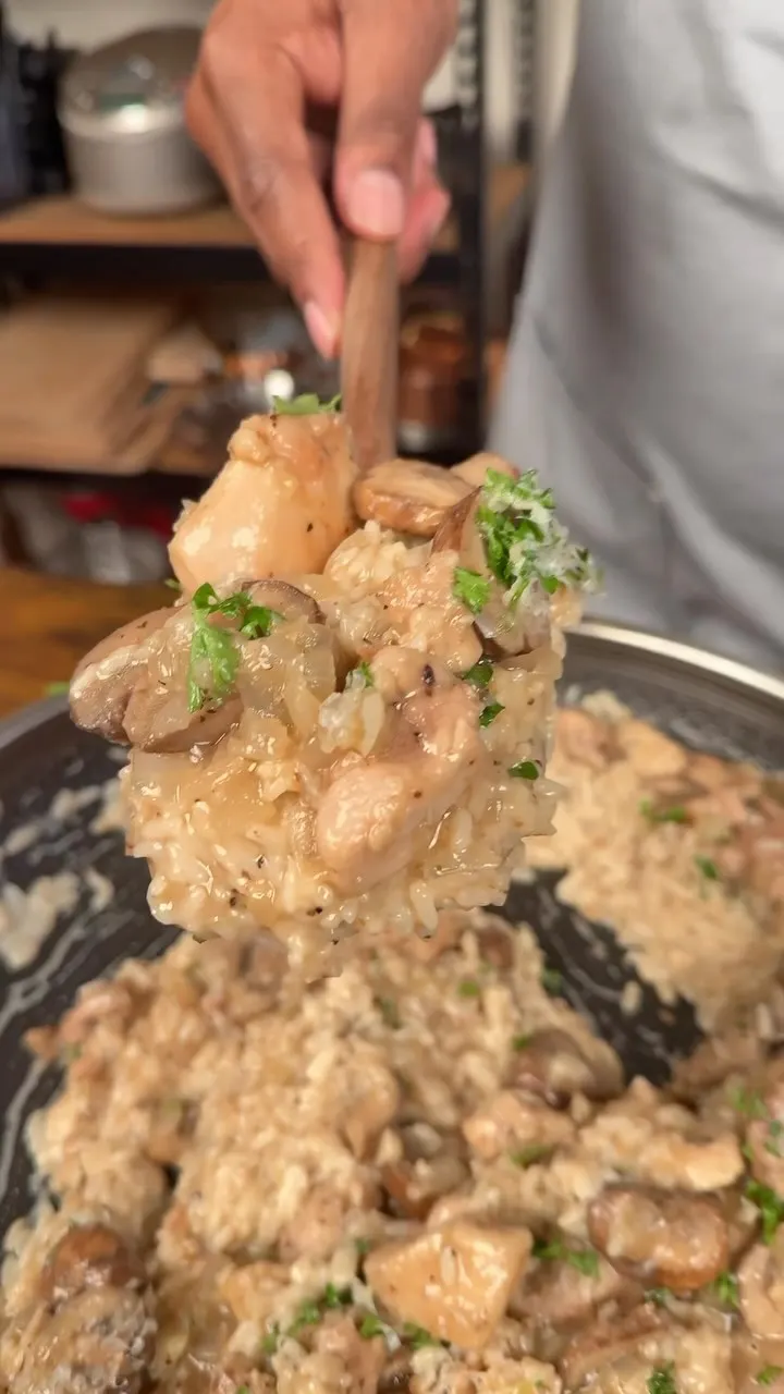 one-pan-chicken-marsala-rice