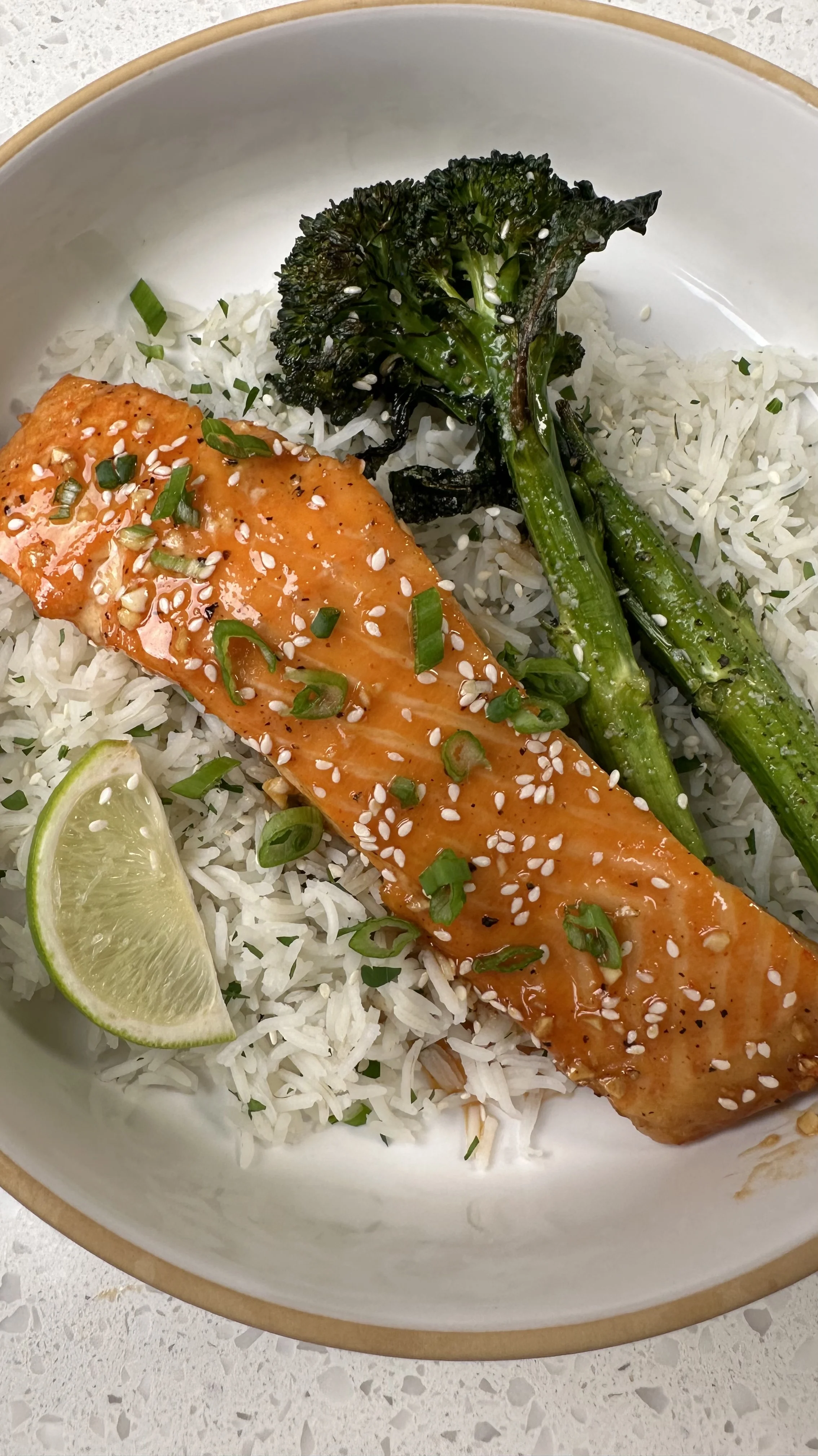 spicy-maple-salmon-and-broccolini-tray-bake