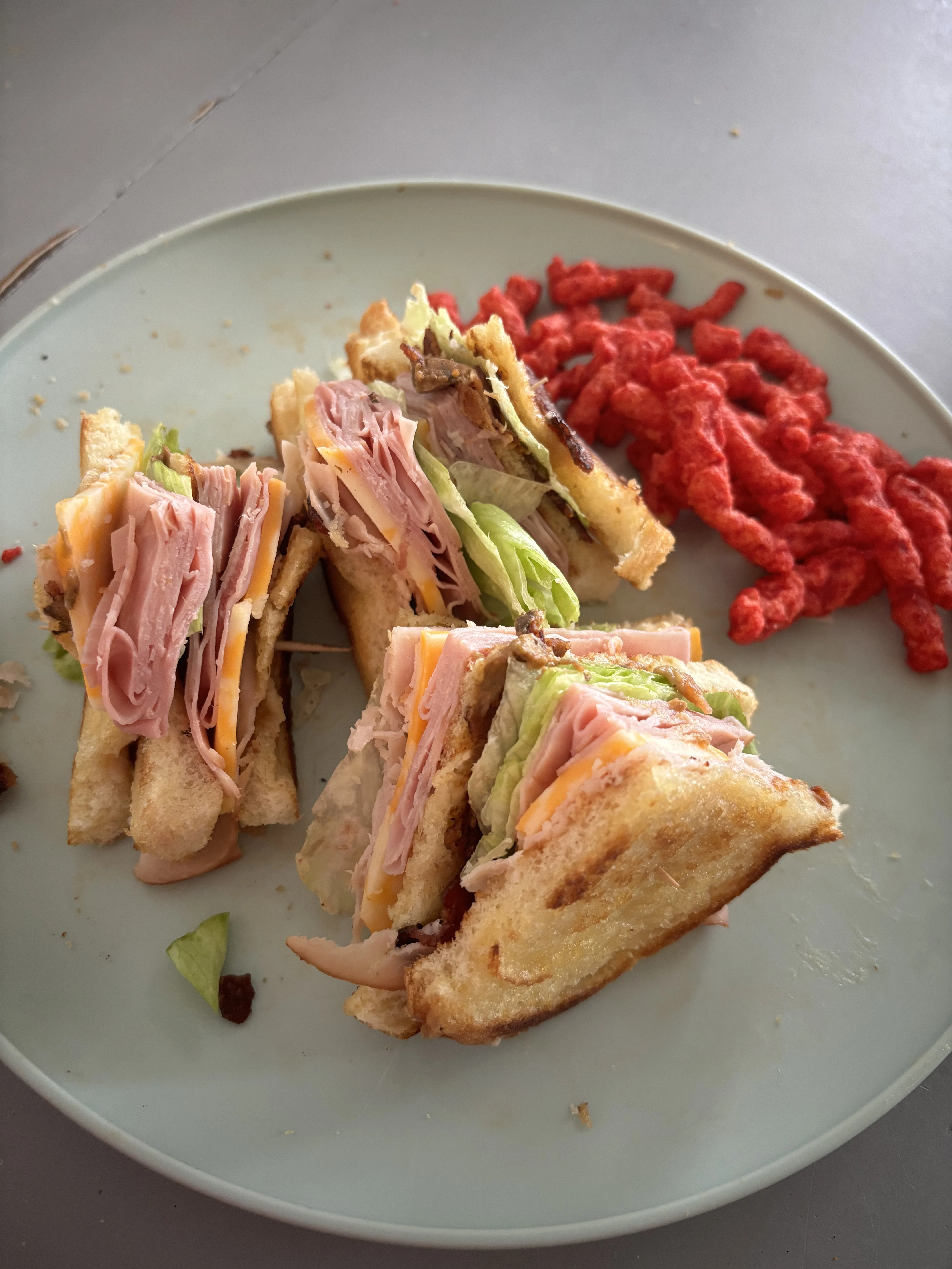 classic-clubhouse-sandwich