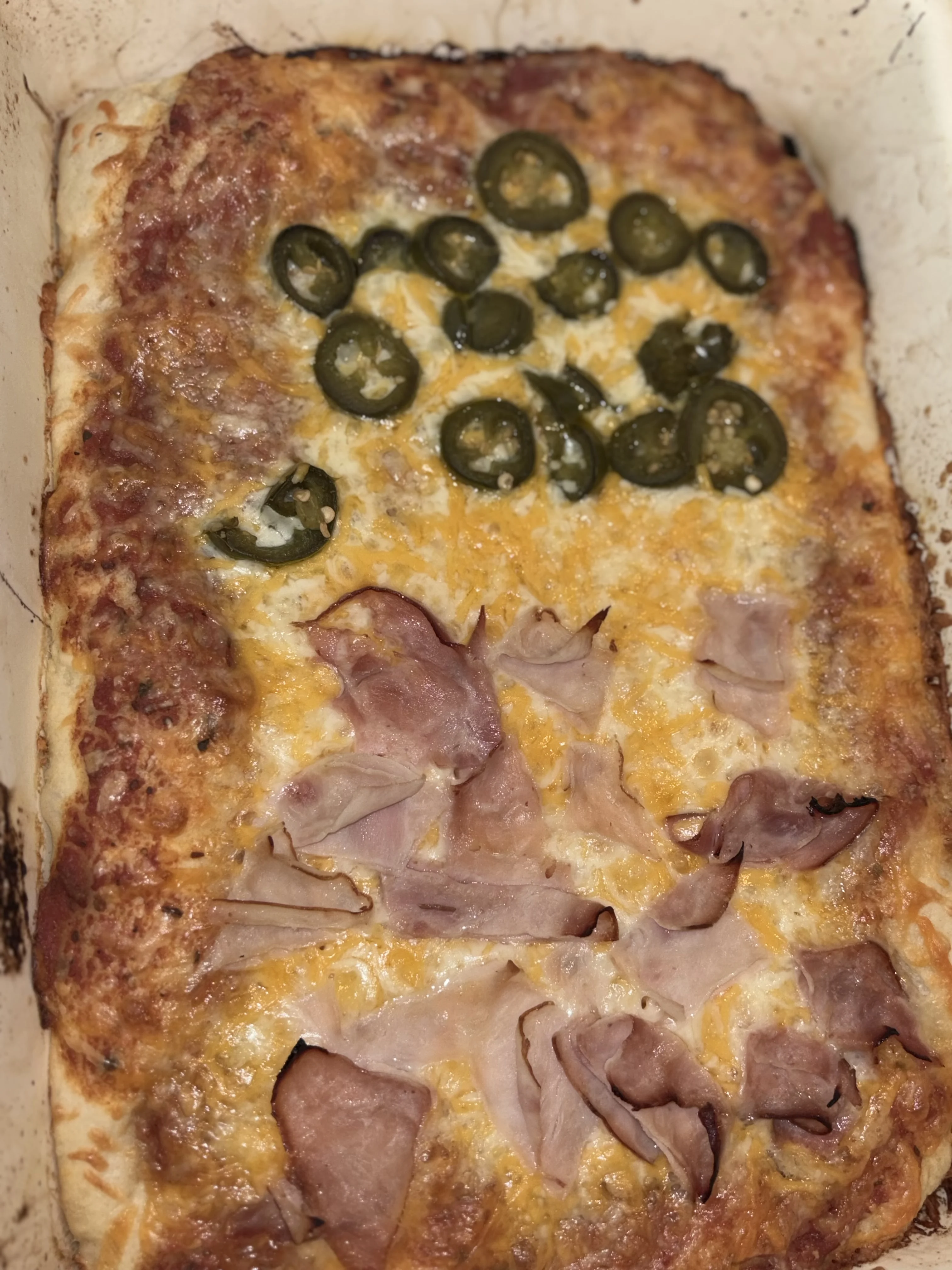 homemade-ham-and-jalapeno-pizza-with-cheesy-breadsticks