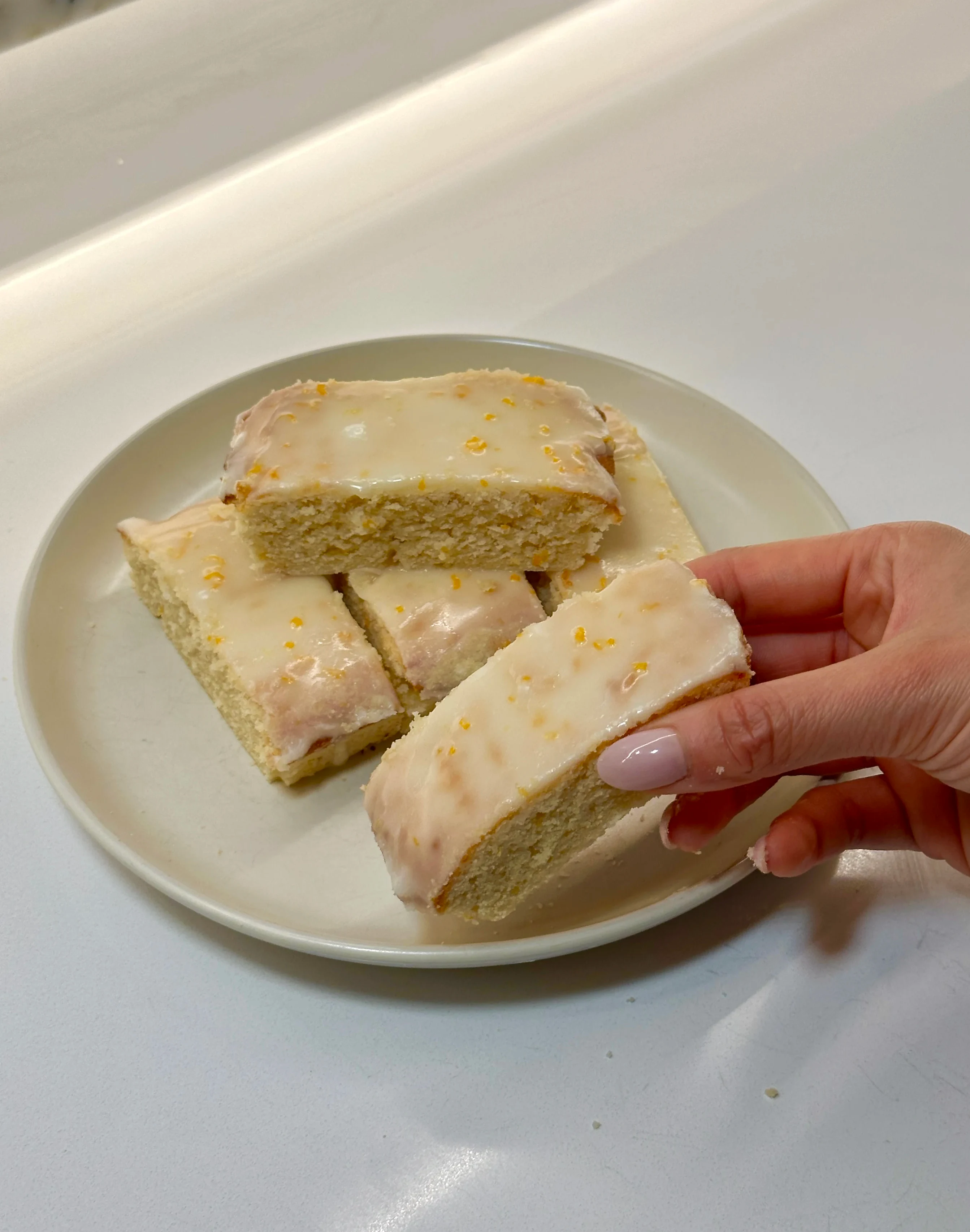 lemon-get-up-and-go-bars-(proud-family)