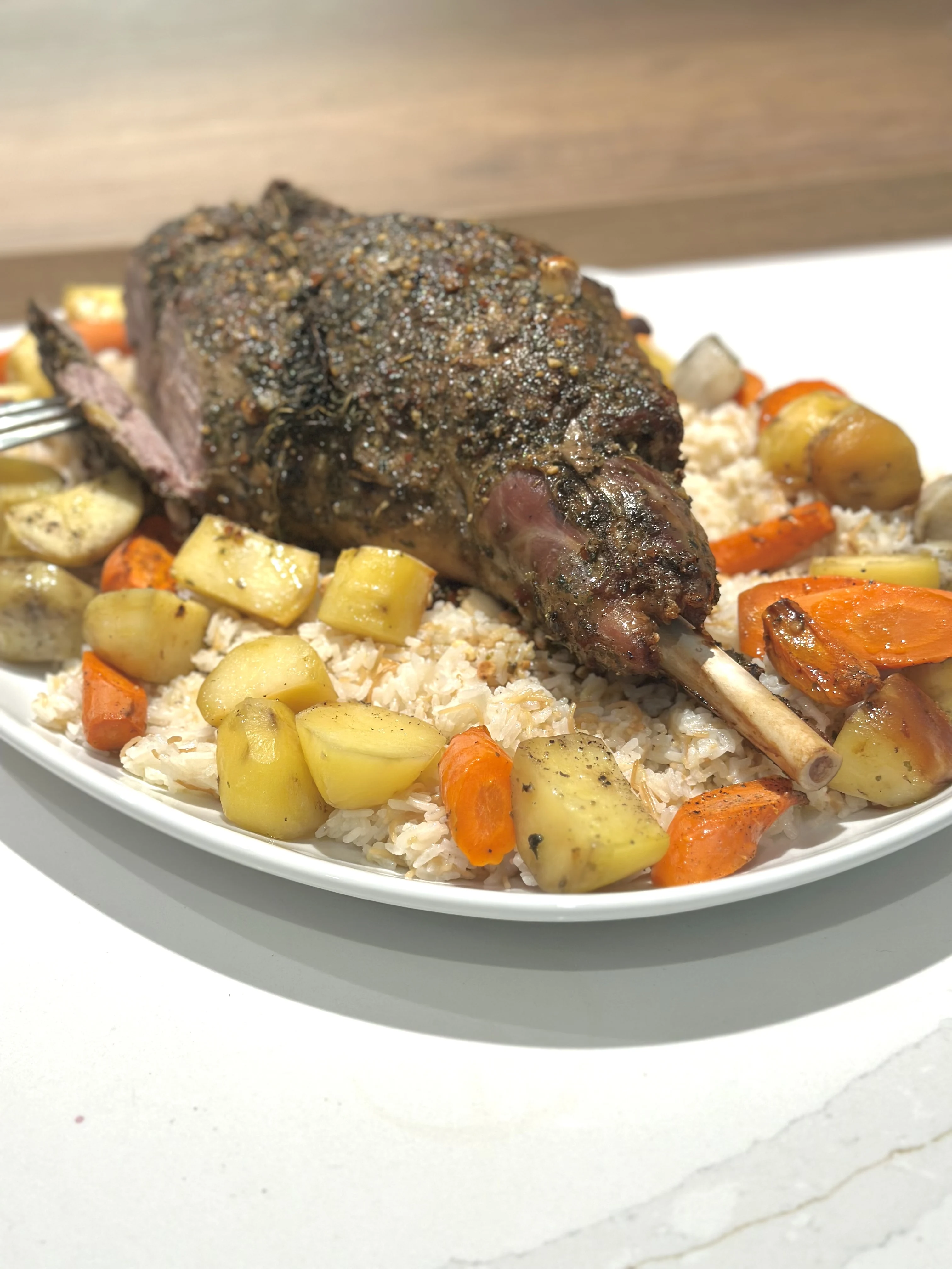 mediterranean-style-roasted-leg-of-lamb