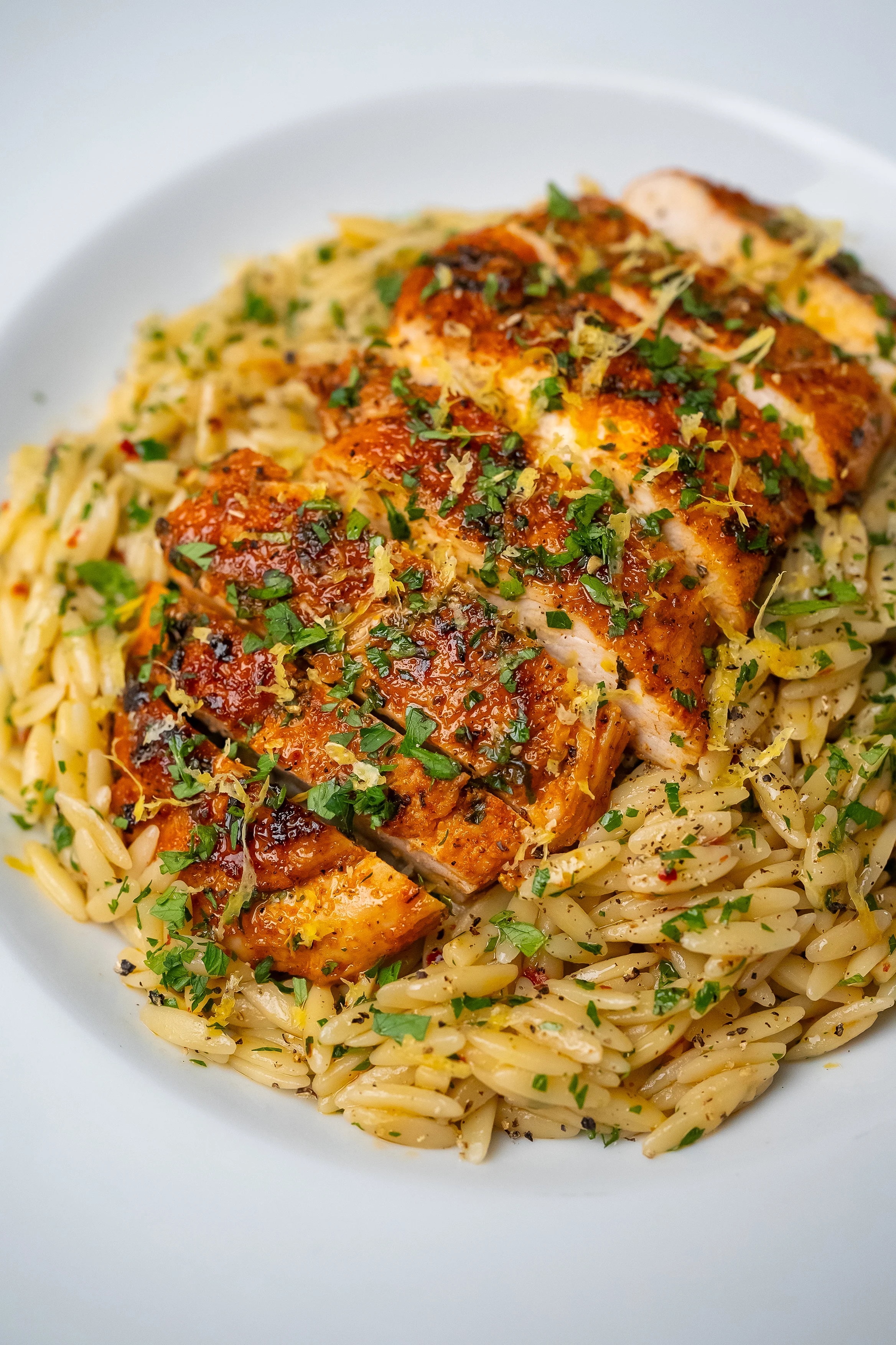 aglio-e-olio-orzo-with-paprika-chicken