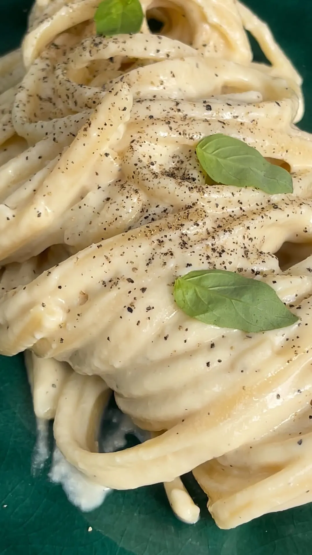 vegan-cacio-e-pepe
