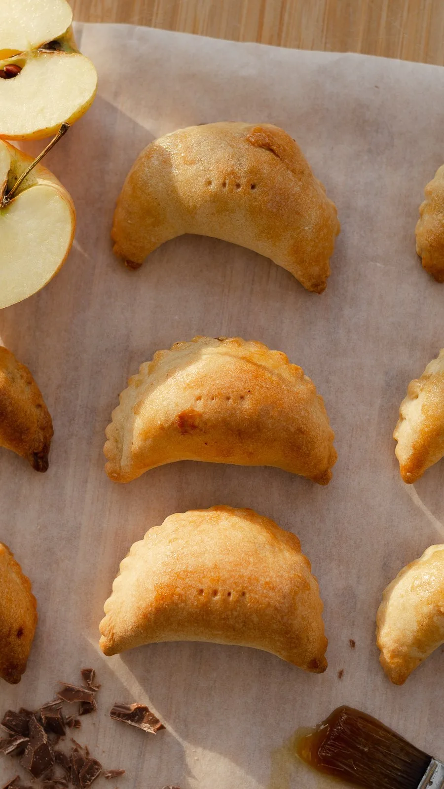 apple-and-chocolate-turnovers