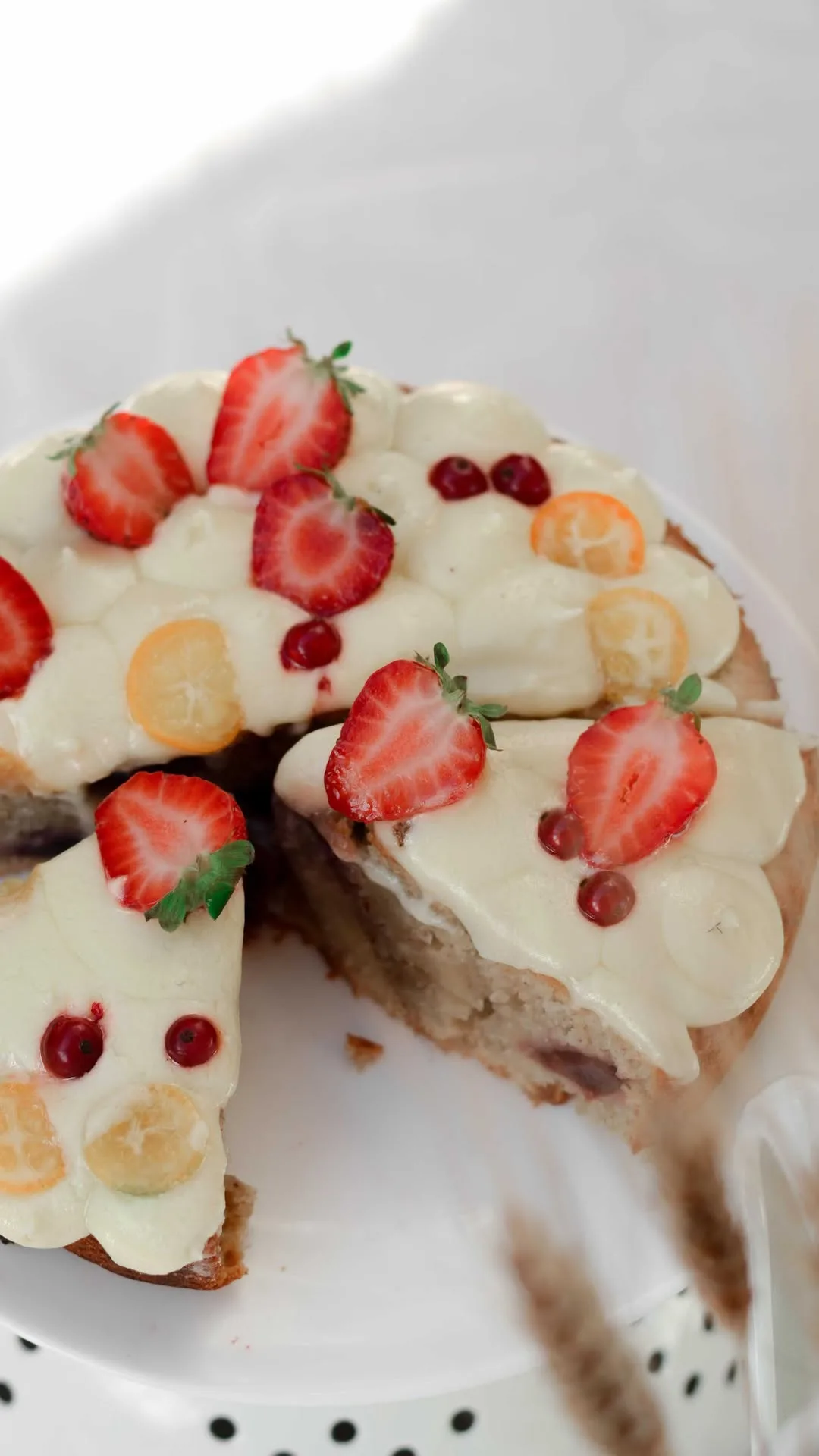 red-fruit-and-almond-cake
