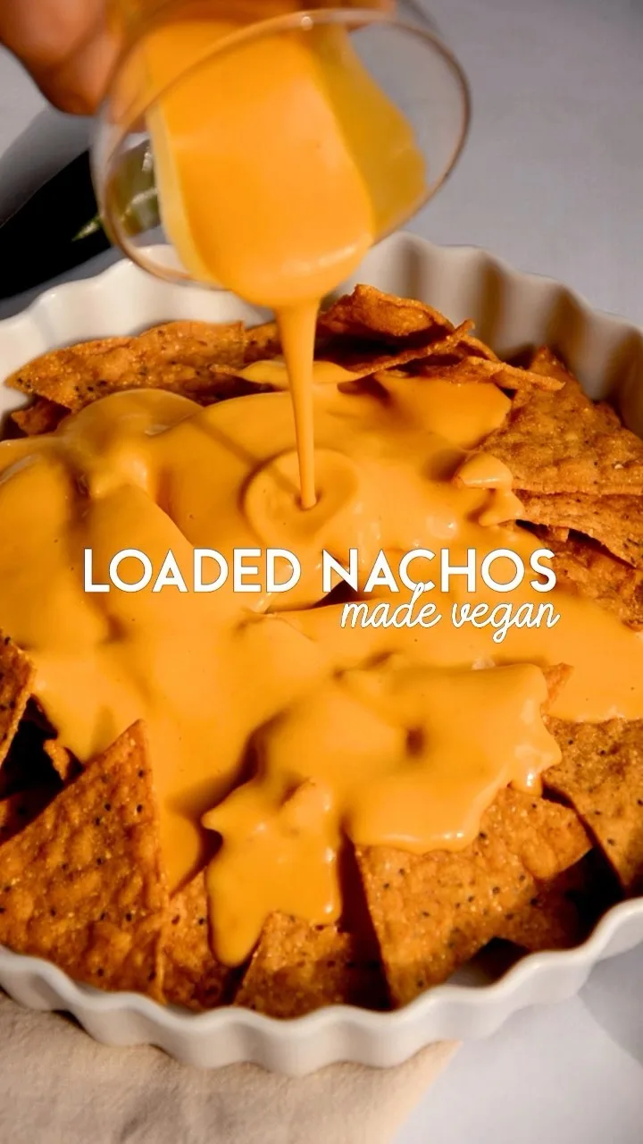 easy-vegan-loaded-nachos