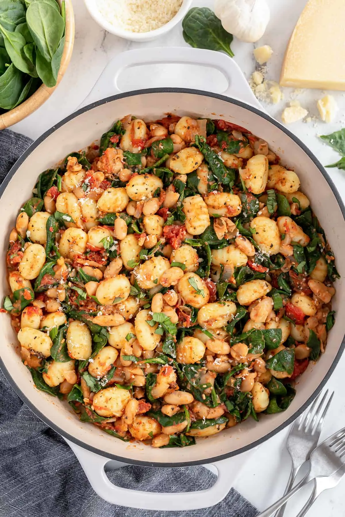 skillet-gnocchi-with-spinach-and-white-beans