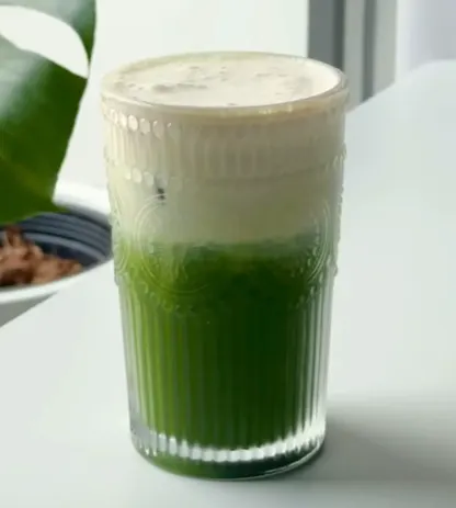 salted-maple-cream-matcha