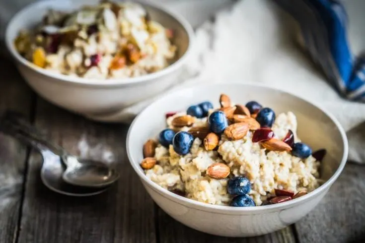 blueberry-almond-porridge