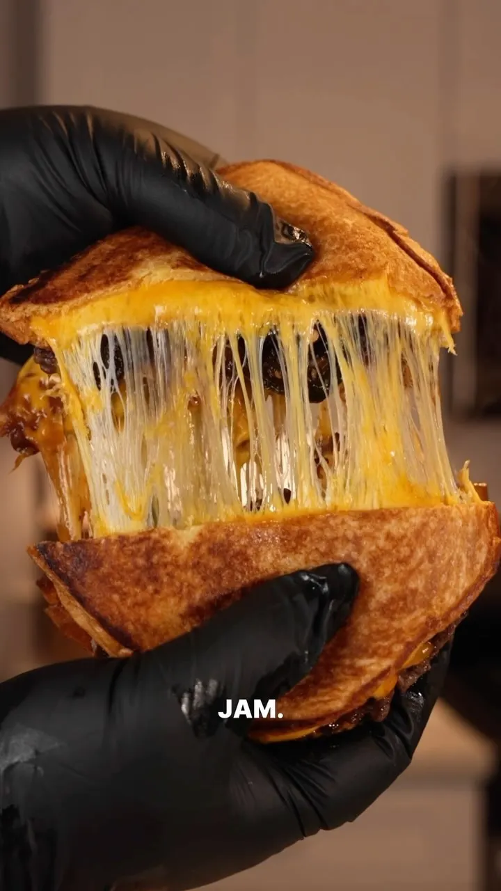 grilled-cheese-smash-burger-with-tomato-basil-soup