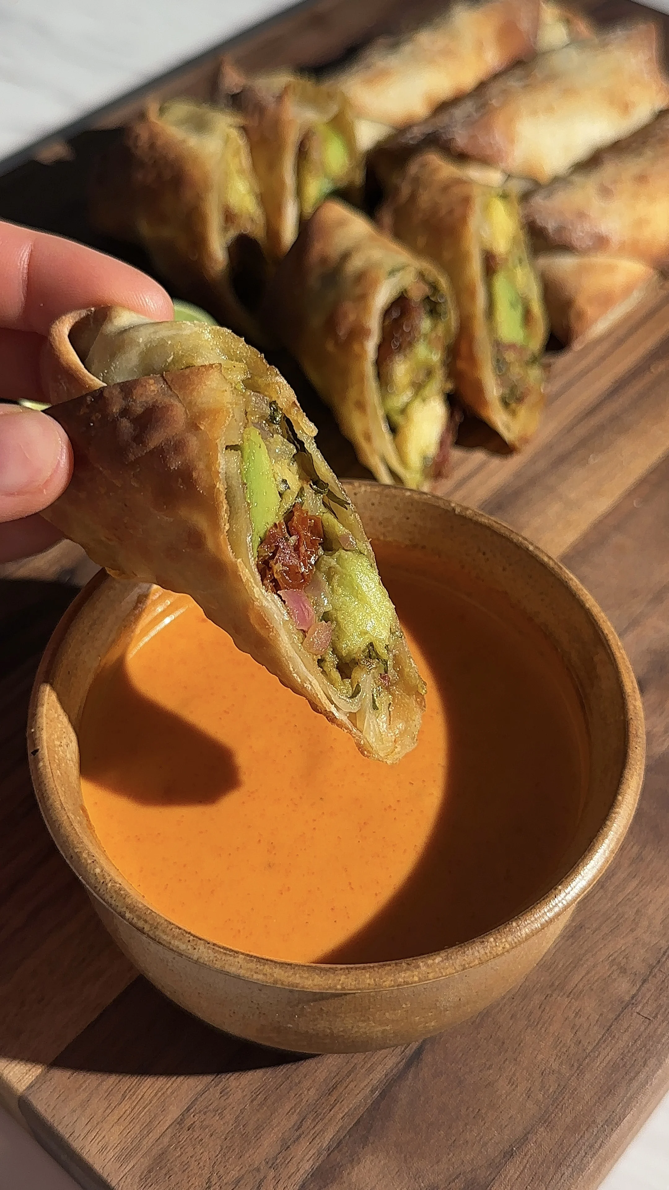 cheesecake-factory-avocado-eggrolls