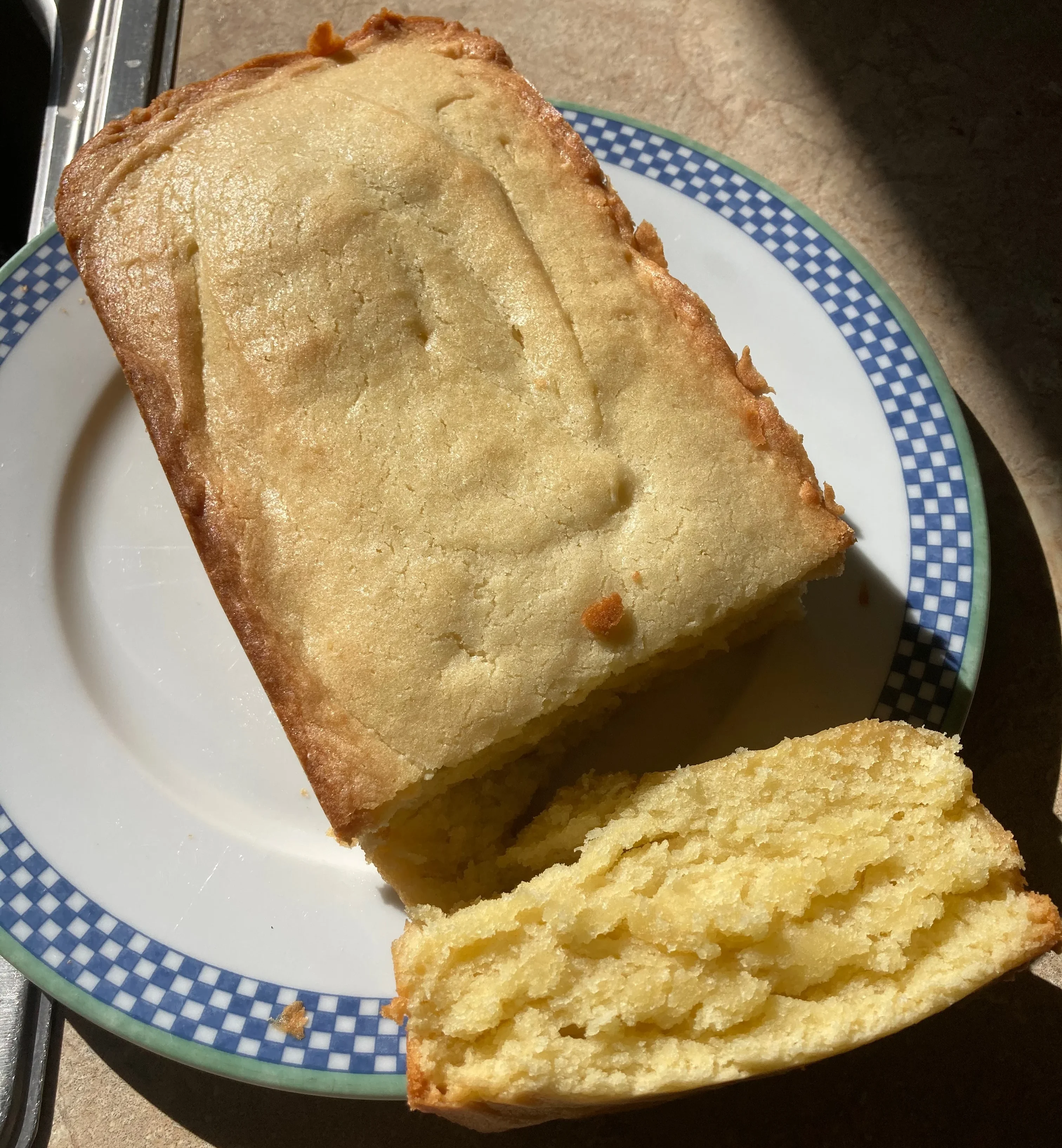 5-ingredient-vegan-pound-cake