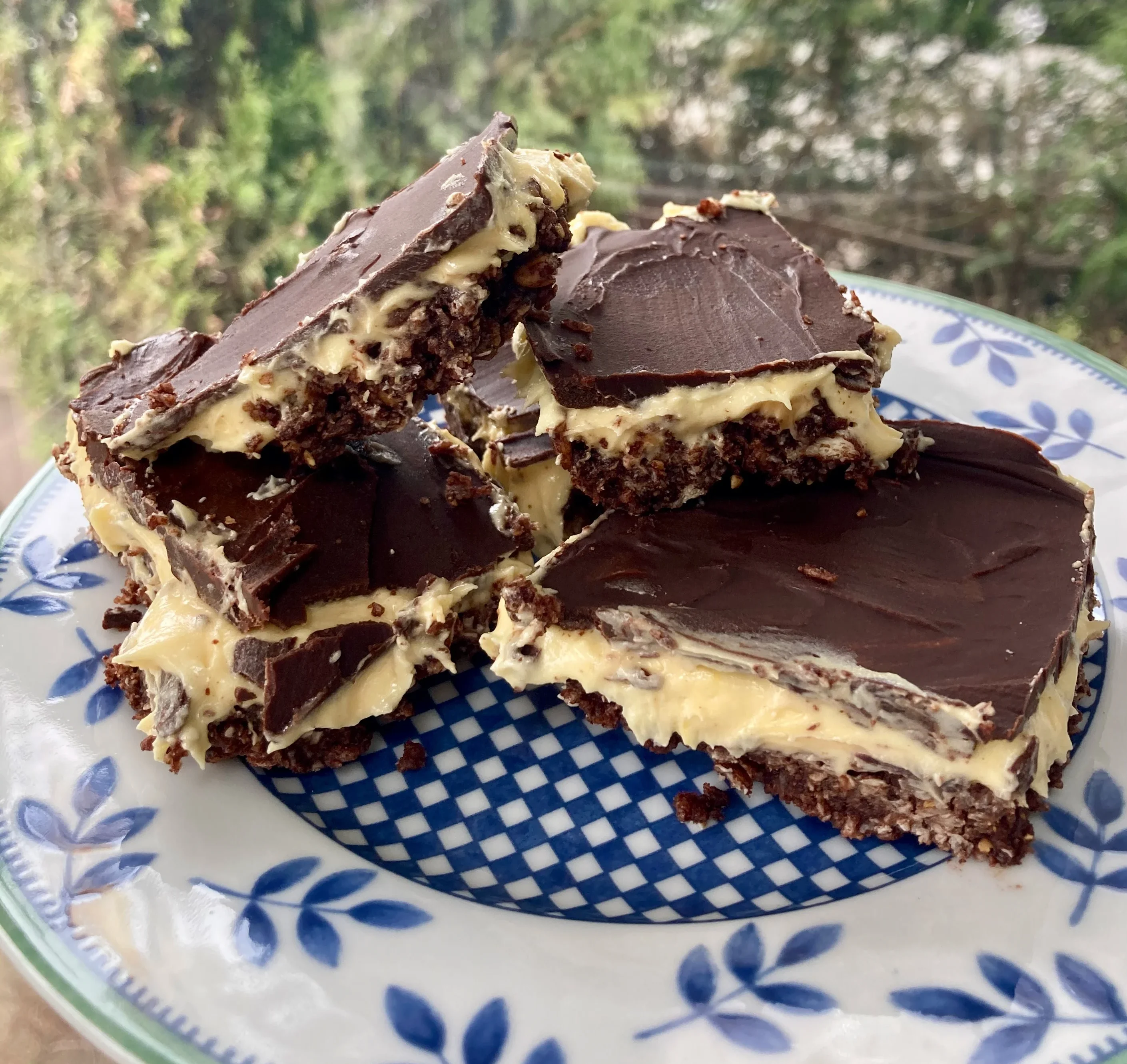 vegan-nanaimo-crunch-bars