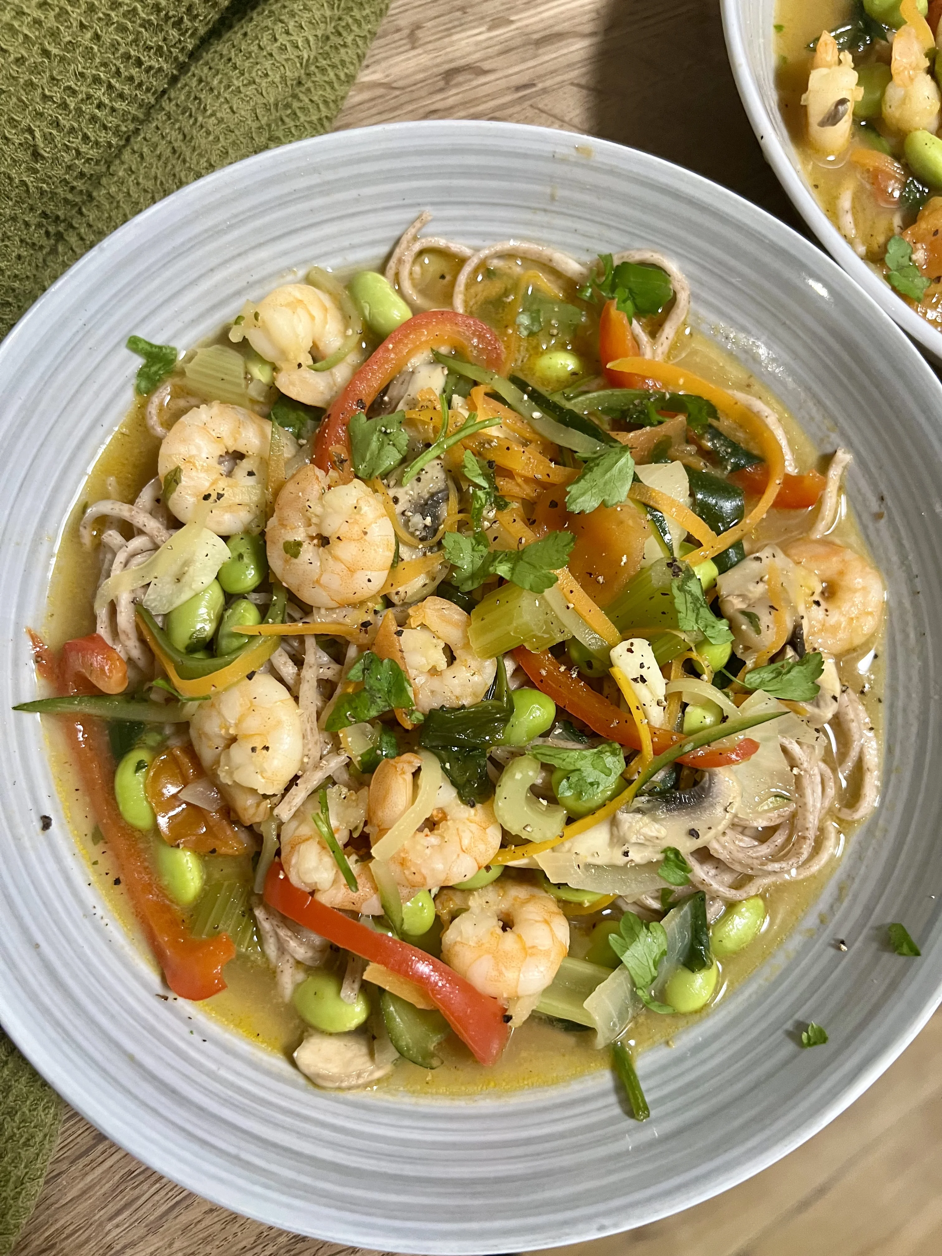 gingery-veggie-soup-with-prawns-and-buckwheat-noodles