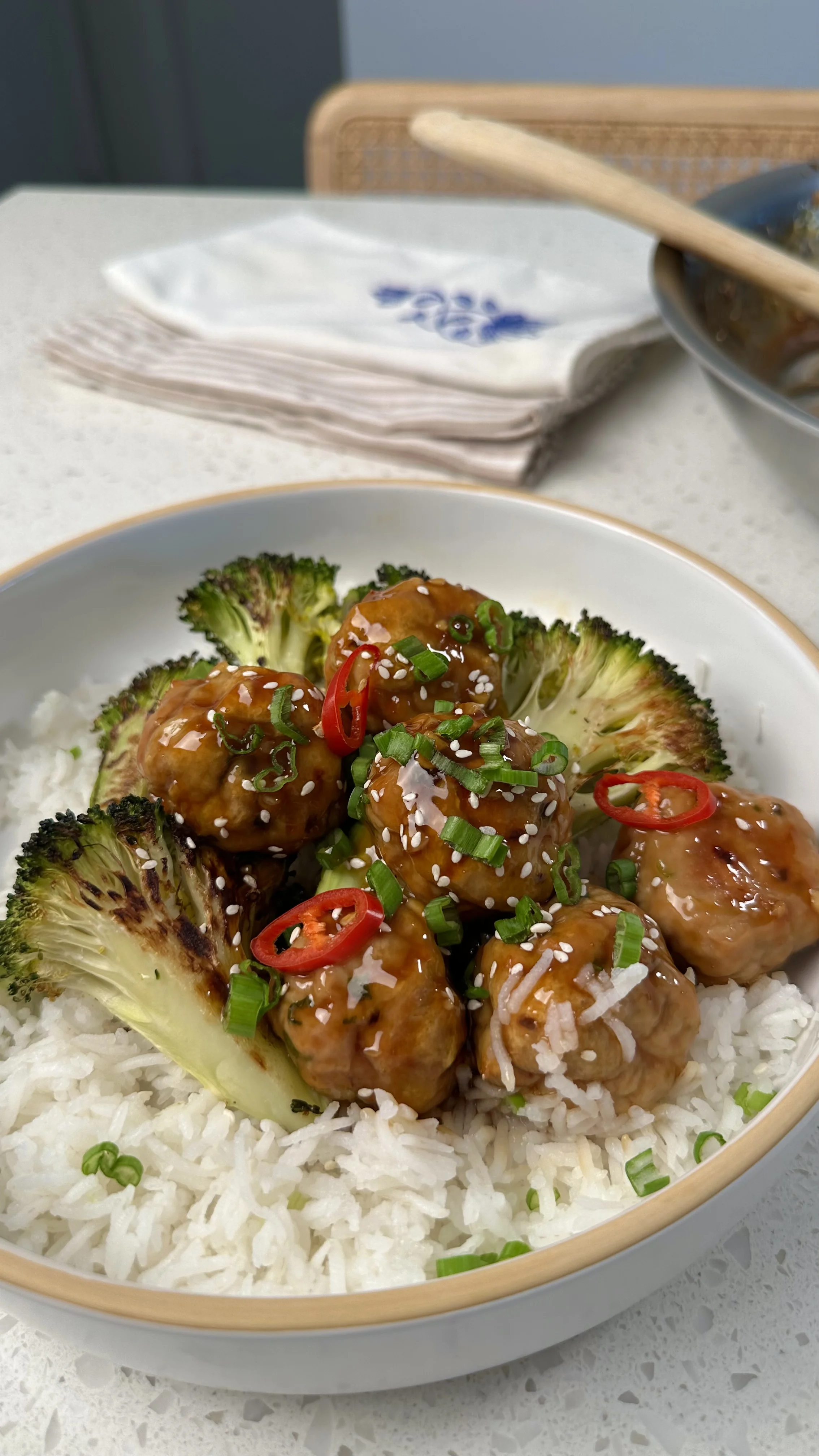sticky-chicken-meatballs