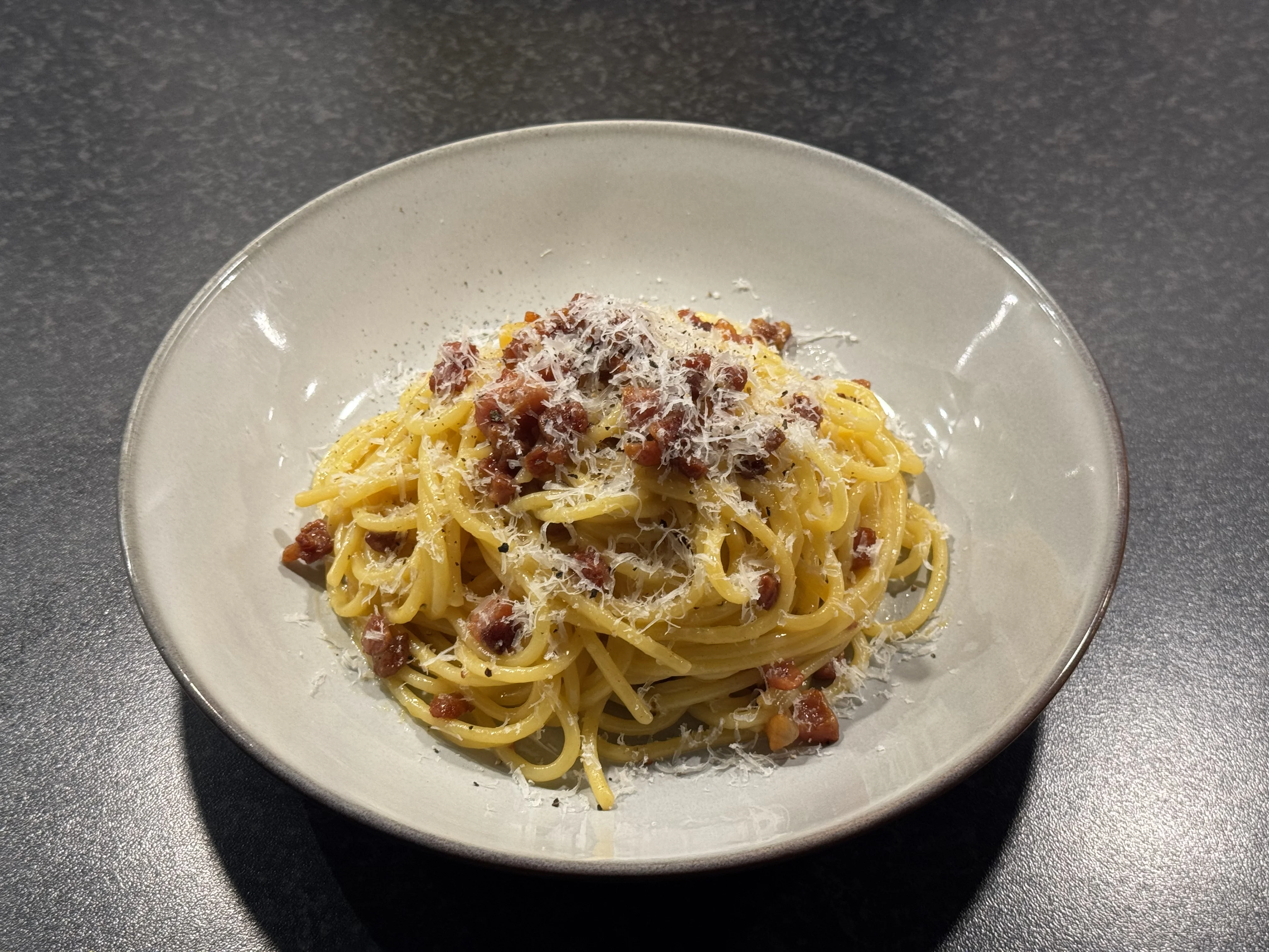 traditional-spaghetti-carbonara