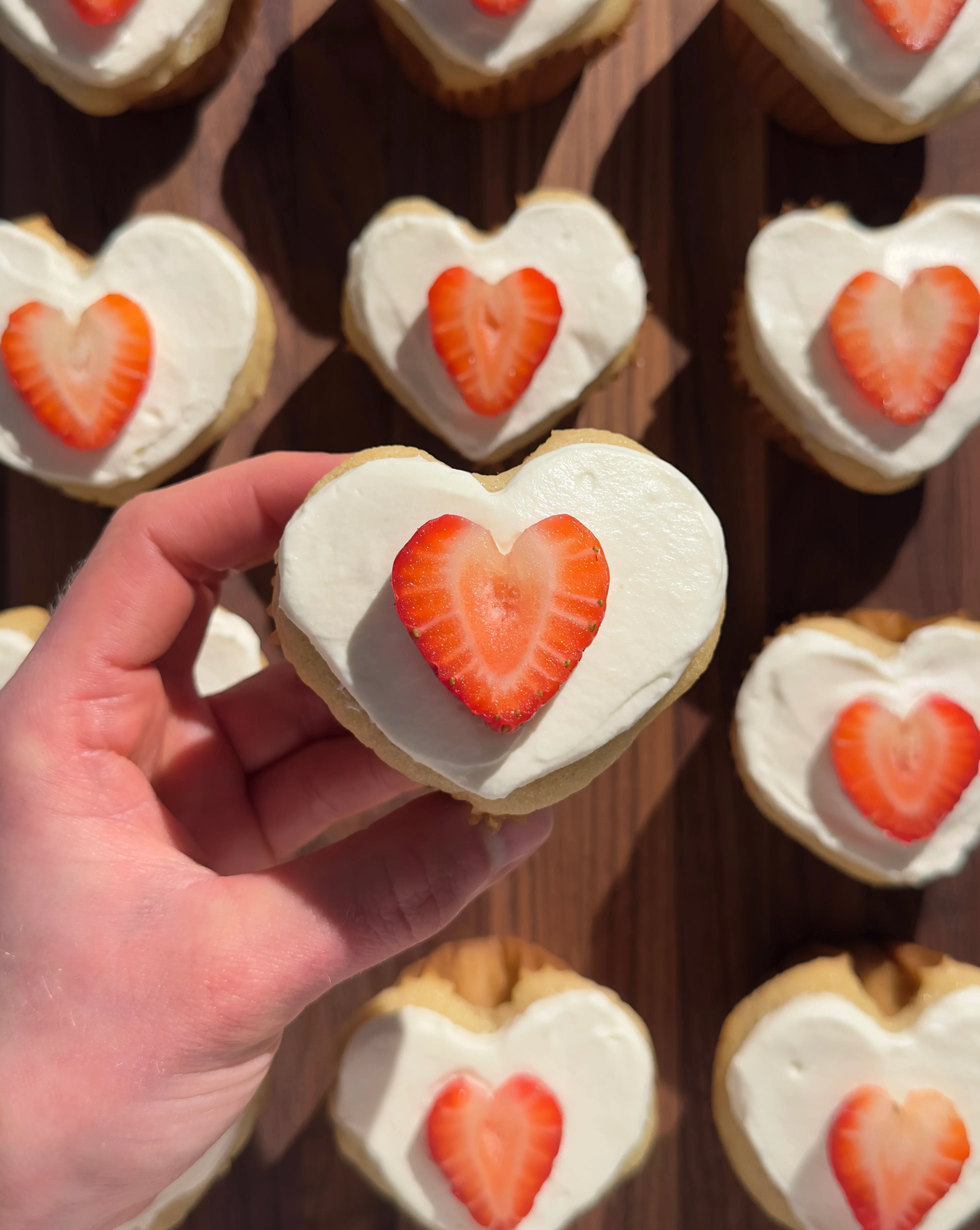 heart-shaped-cupcakes