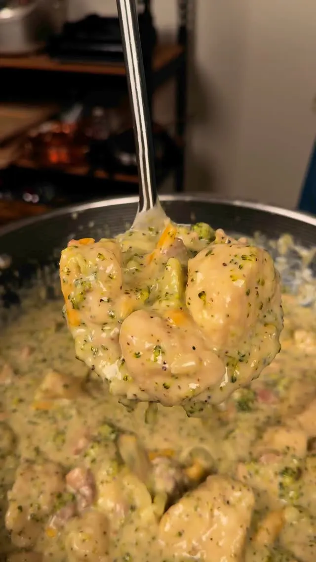 broccoli-and-cheddar-chicken-dumpling-soup