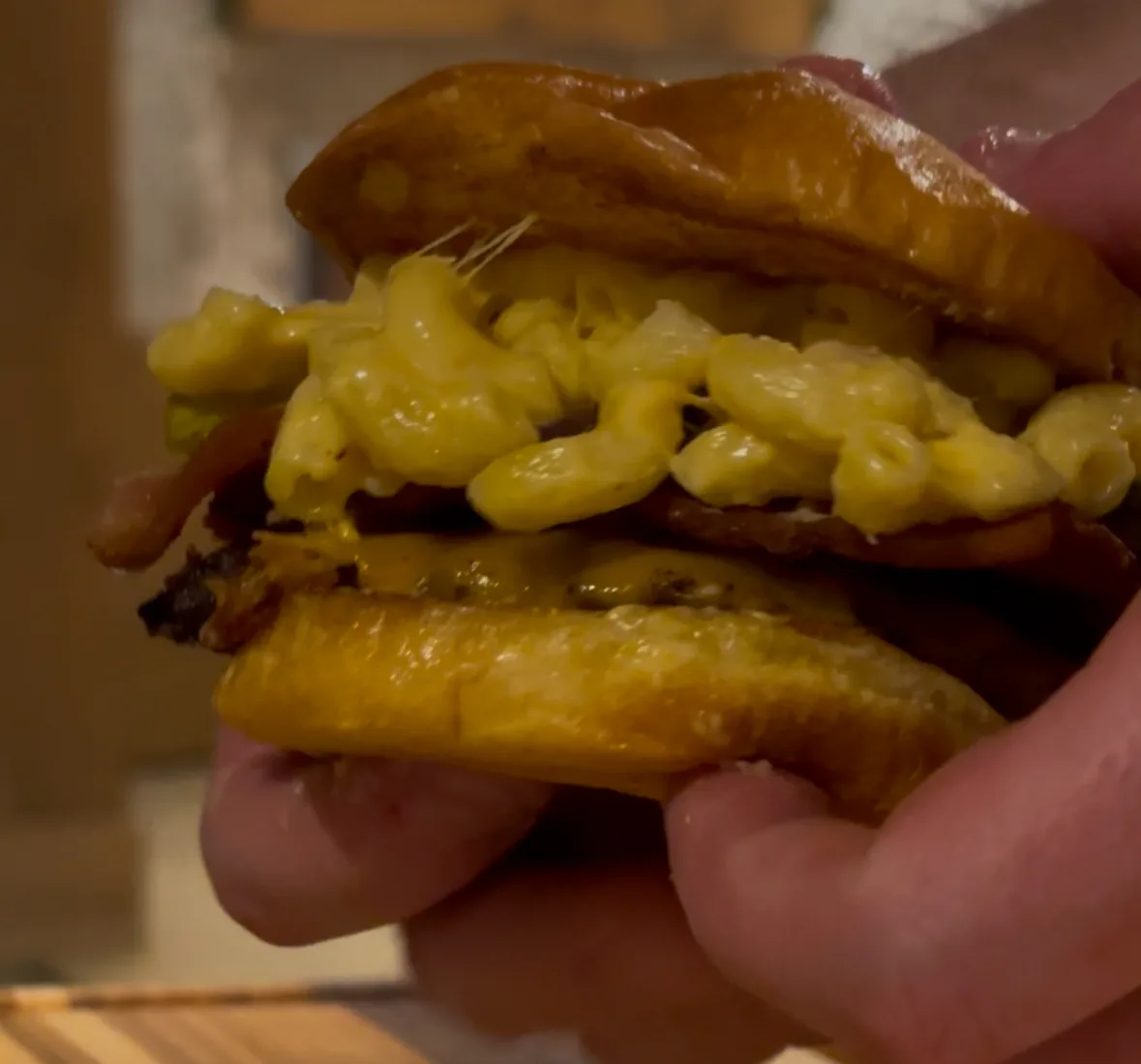 mac-n-cheese-smashburgers