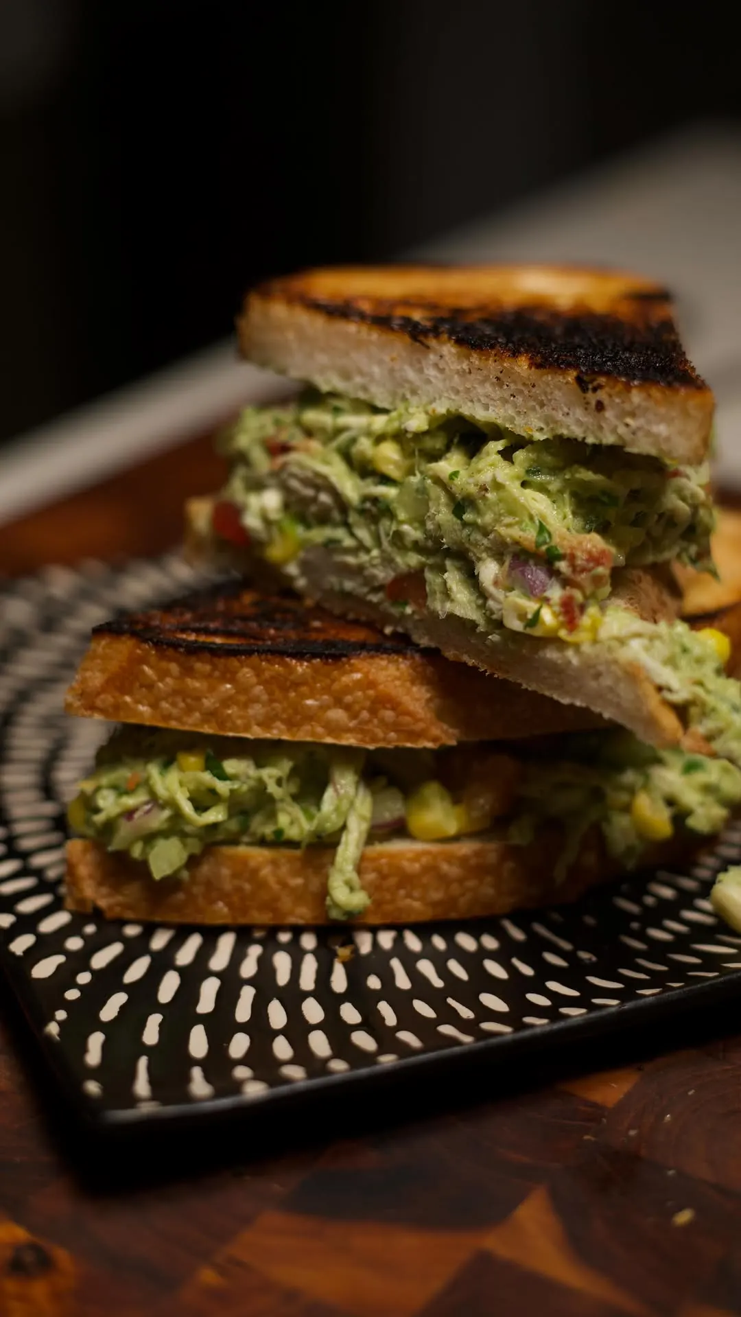 chicken-avocado-sandwich