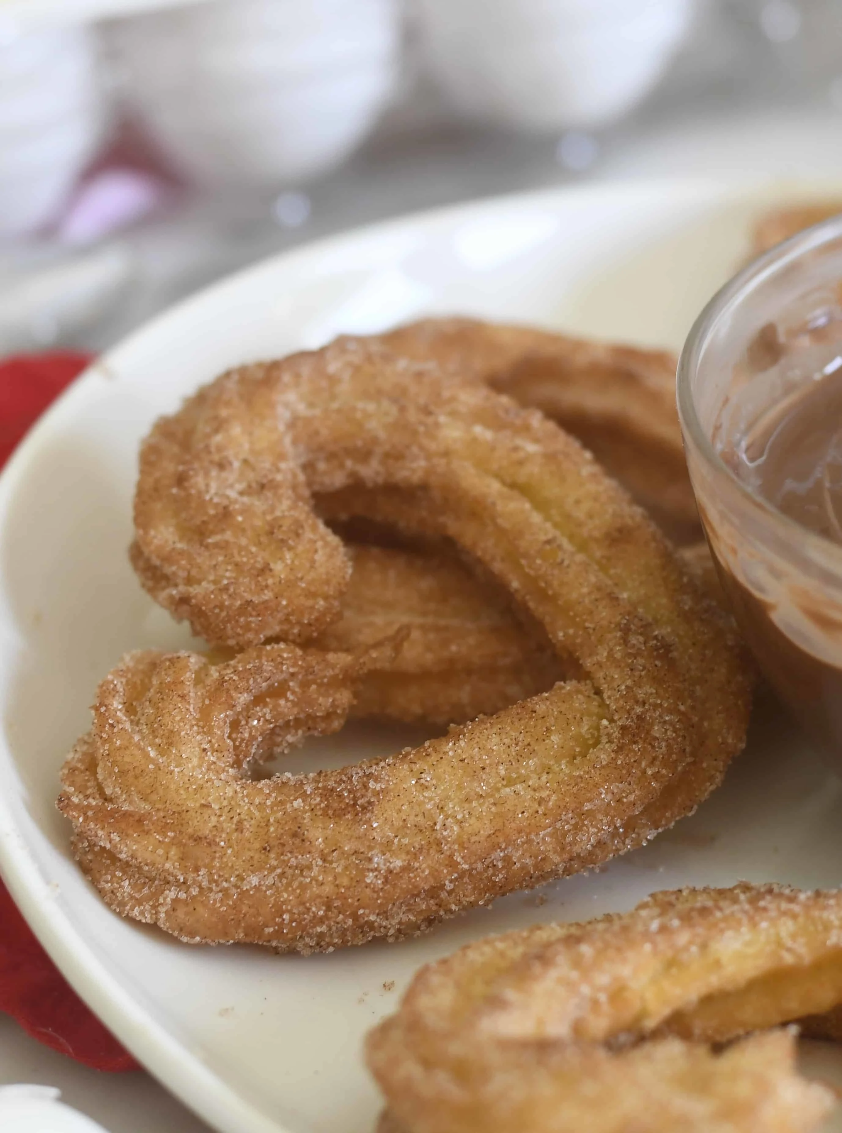 heart-shaped-churros