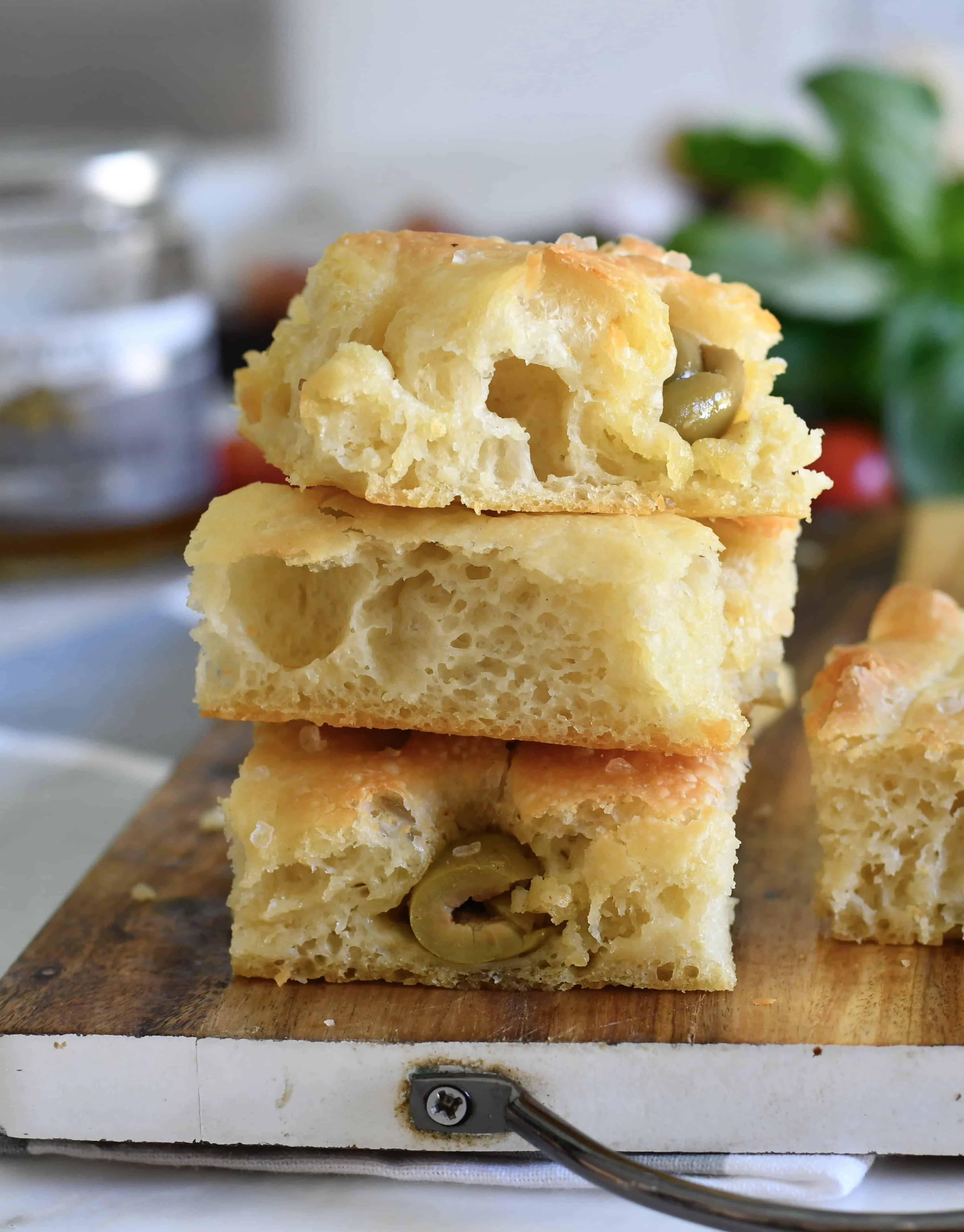 soft-italian-focaccia-bread-with-green-olives-no-knead-recipe