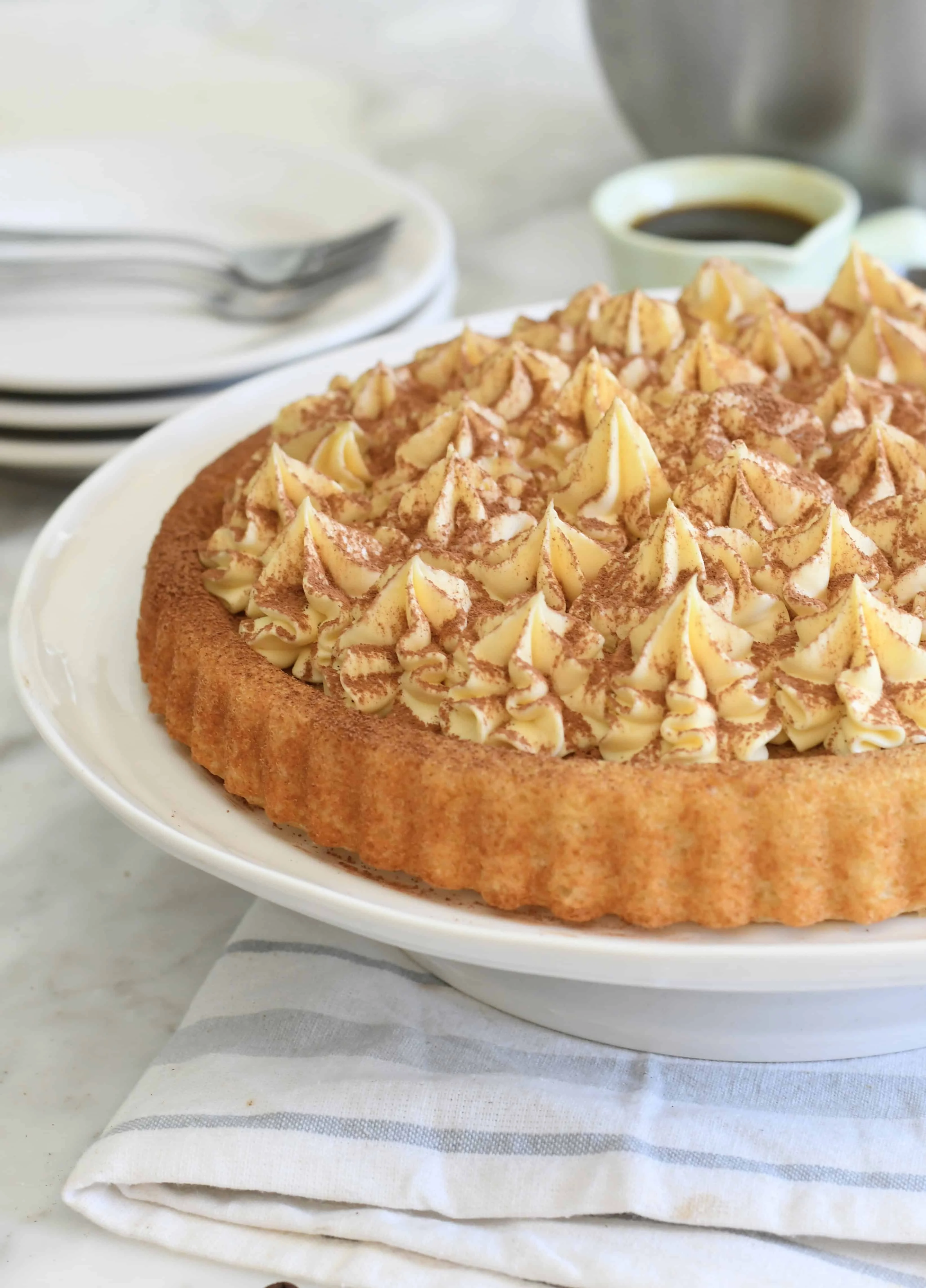 italian-soft-tiramisu-crostata-cake