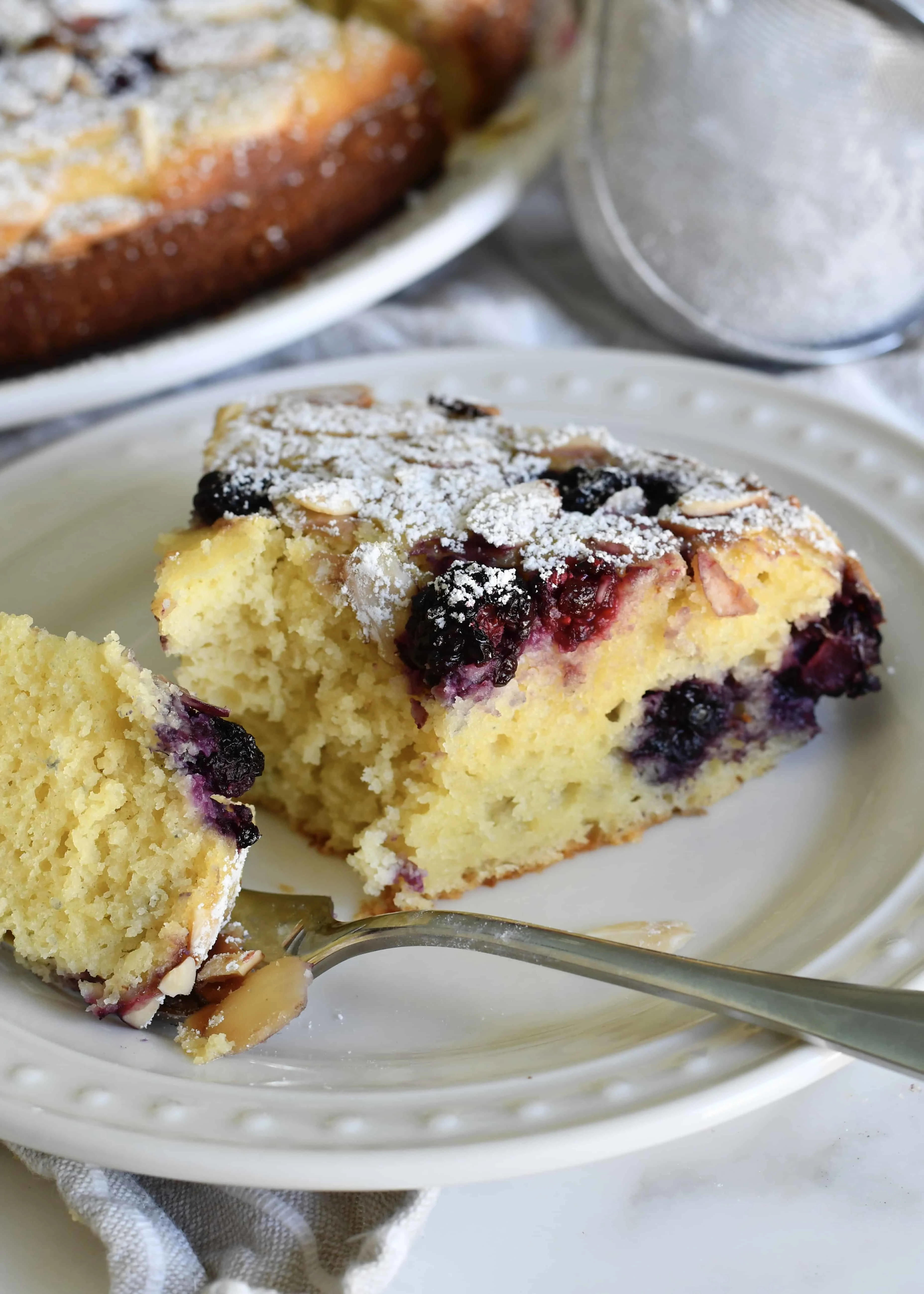 soft-and-easy-to-make-berry-and-ricotta-cake-with-almond-slices