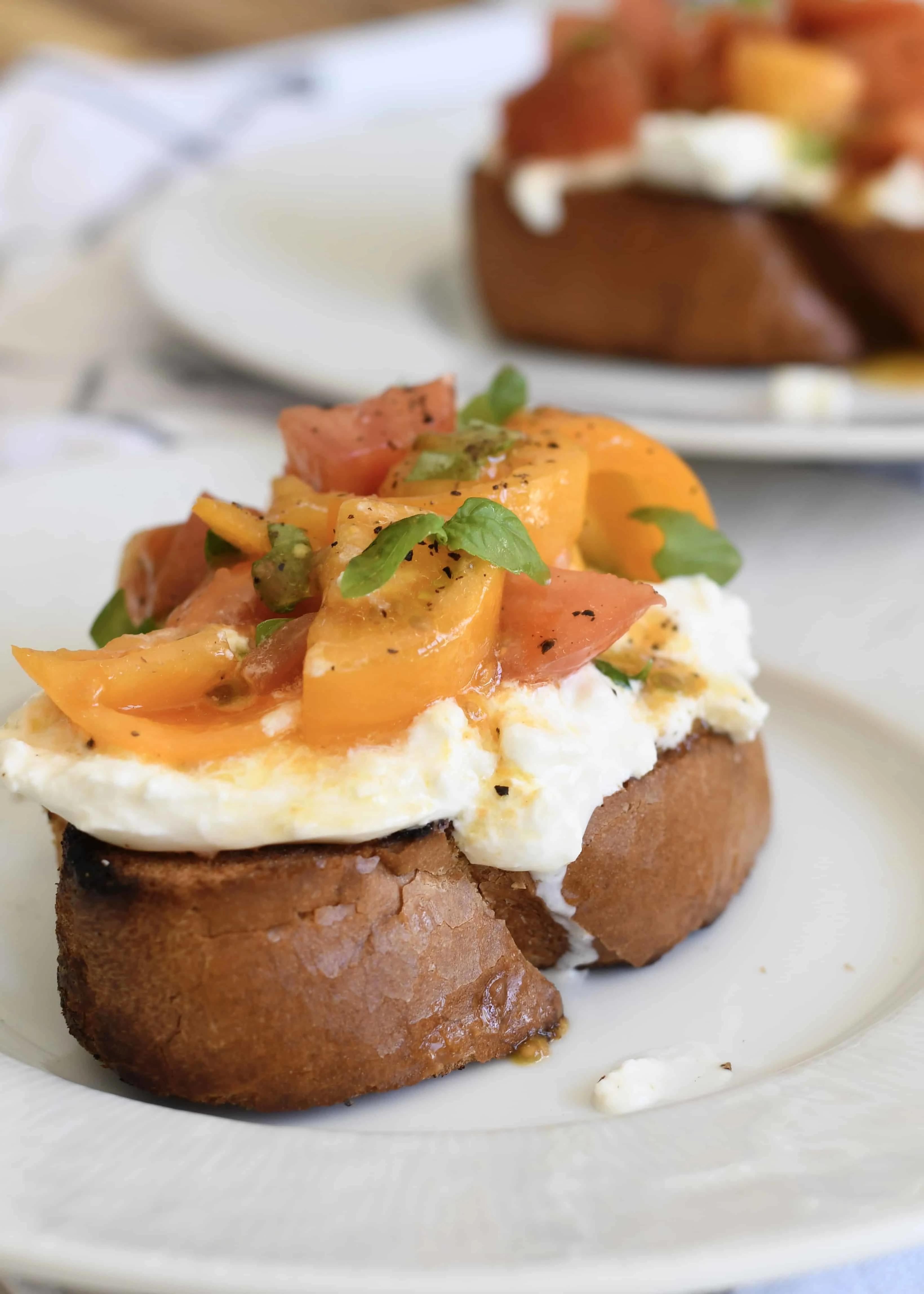 traditional-italian-bruschetta-with-burrata-and-tomatoes