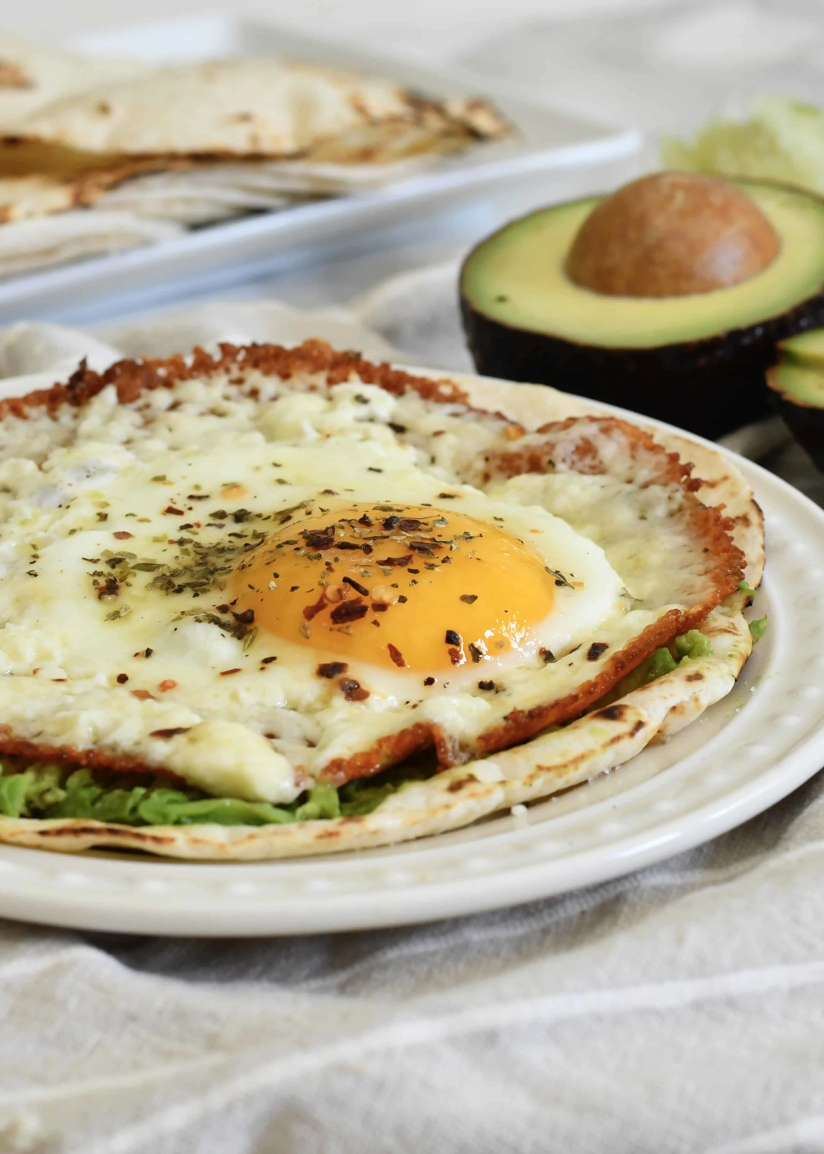 crispy-feta-and-fried-egg-on-tortilla