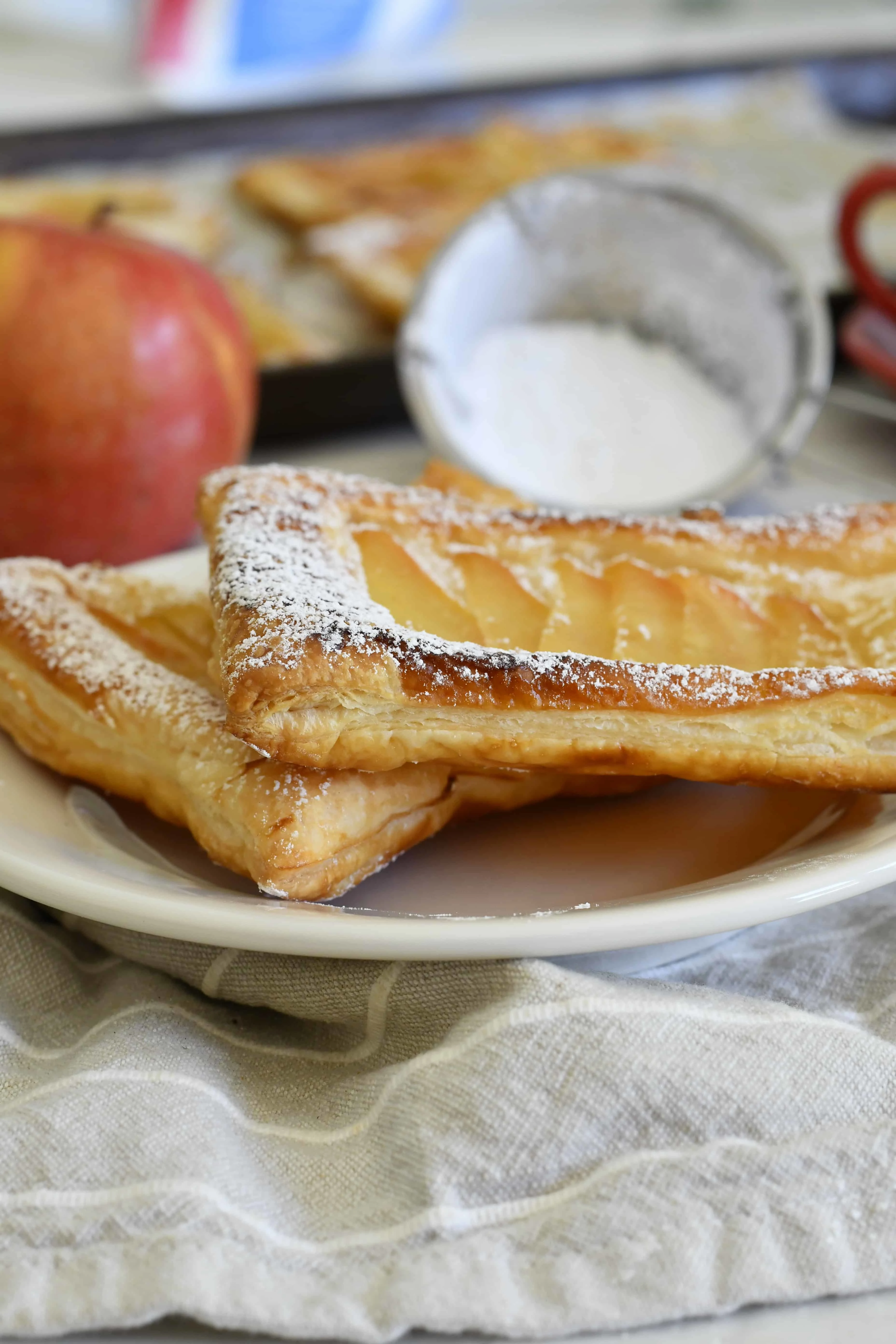 easy-and-delicious-upside-down-apple-pastries