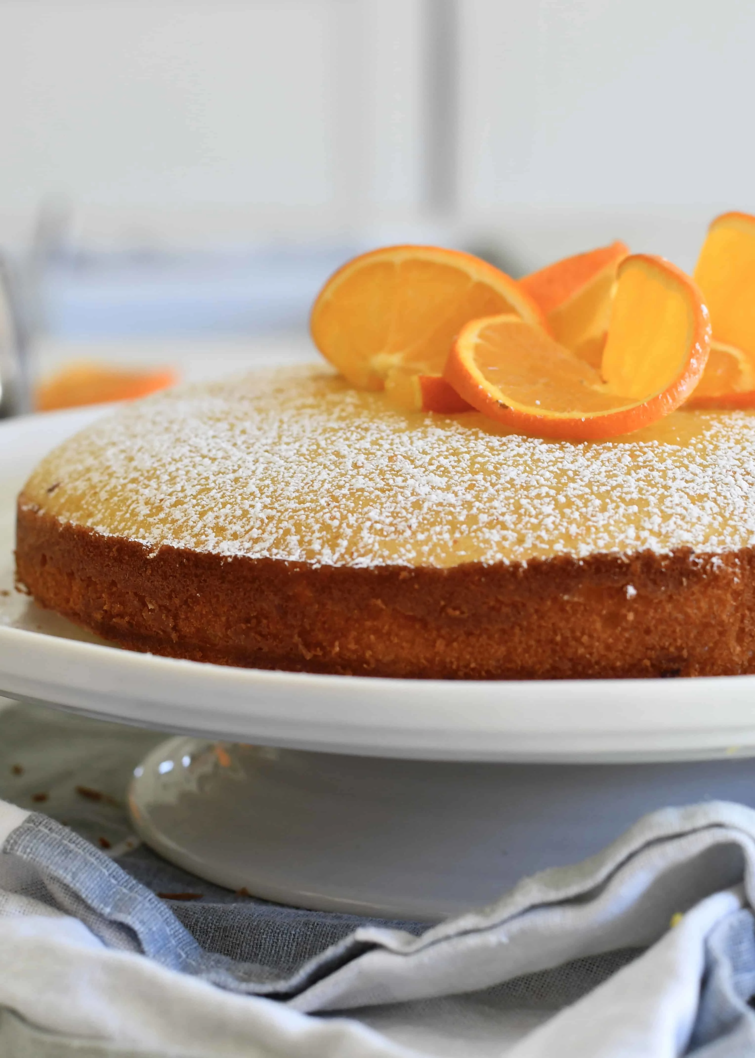 soft-and-delicate-easy-to-make-orange-cake-with-orange-glaze