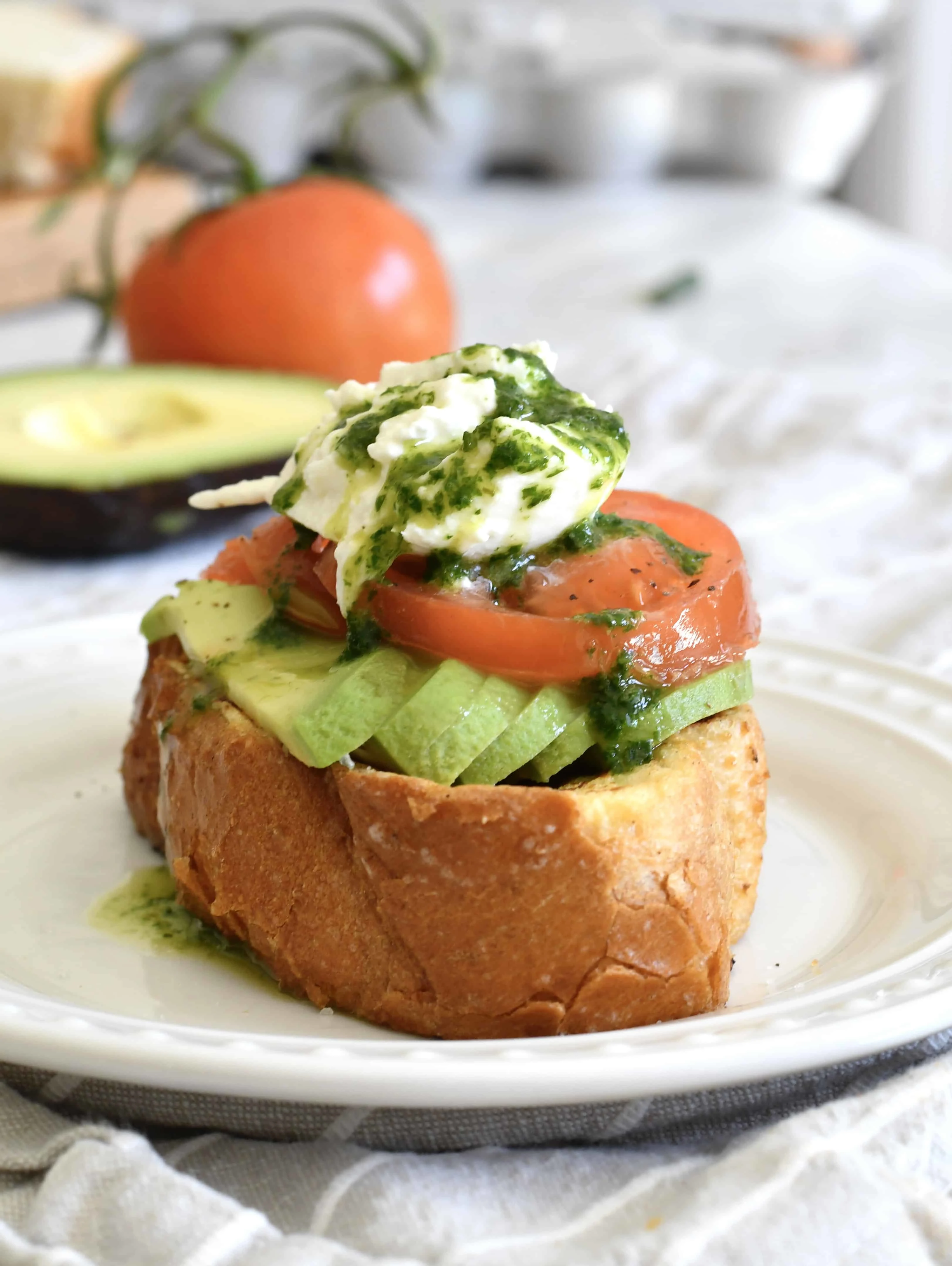 caprese-style-savory-french-toasts
