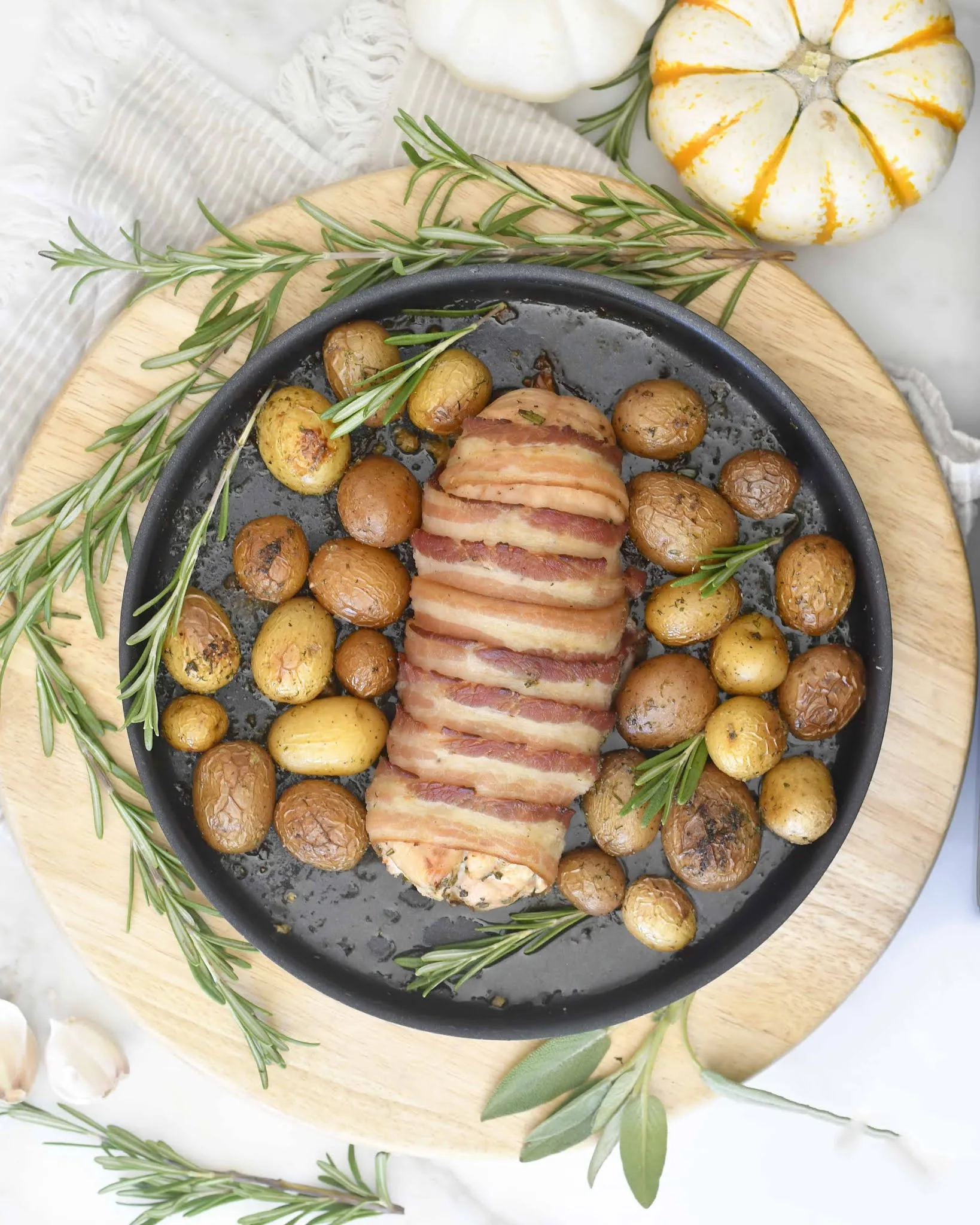 bacon-wrapped-roasted-turkey-roulade