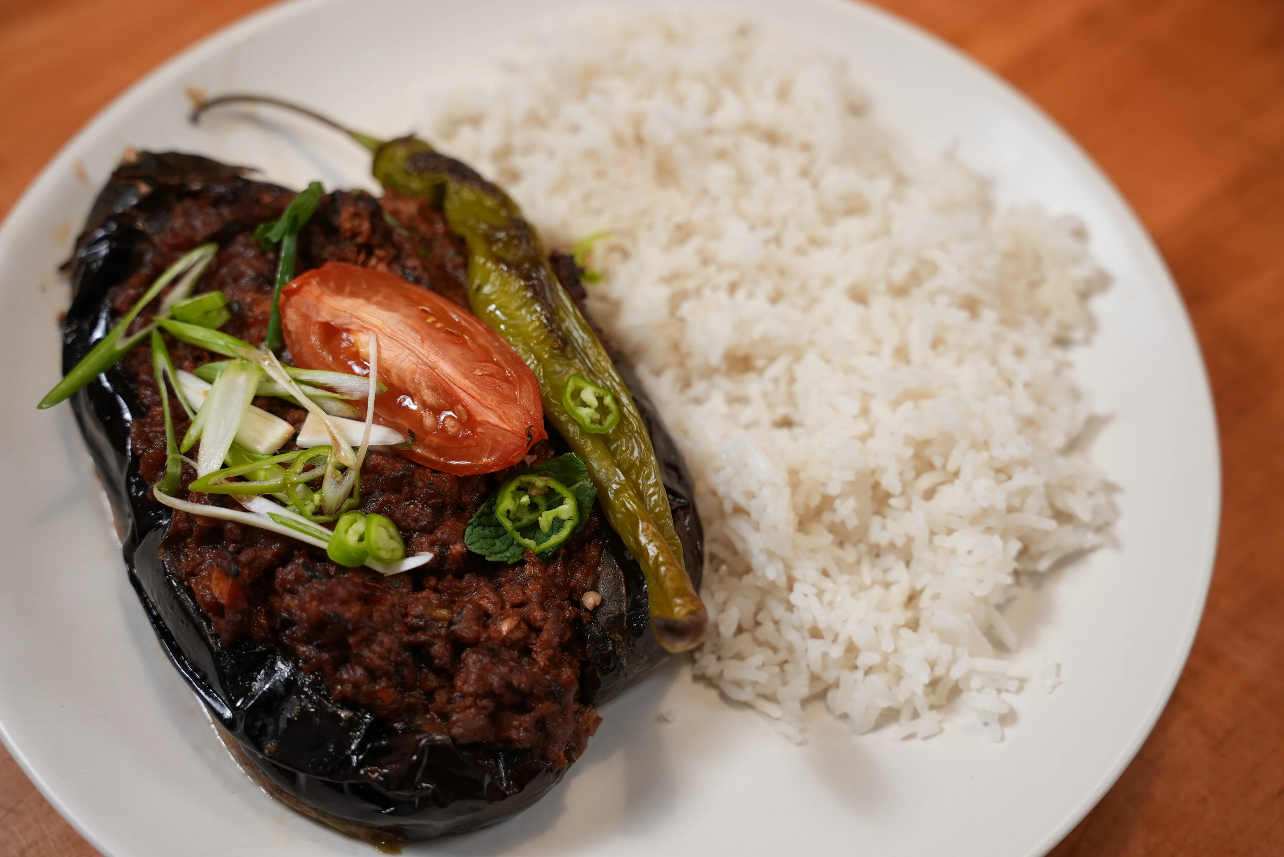 karniyarik-(turkish-meat-stuffed-eggplants)