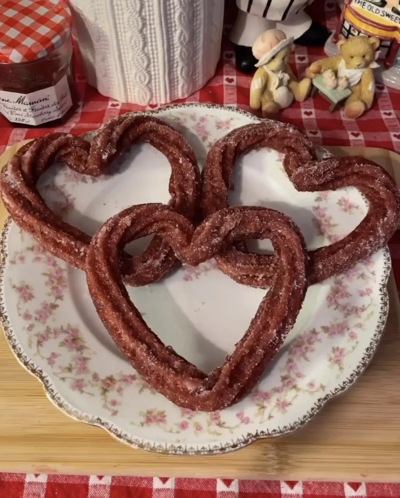 red-velvet-churros