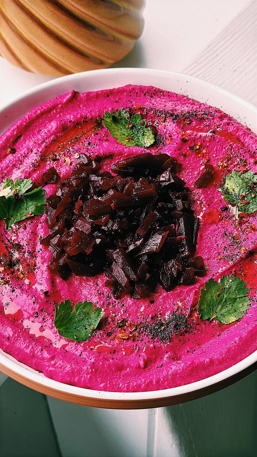 beetroot-hummus
