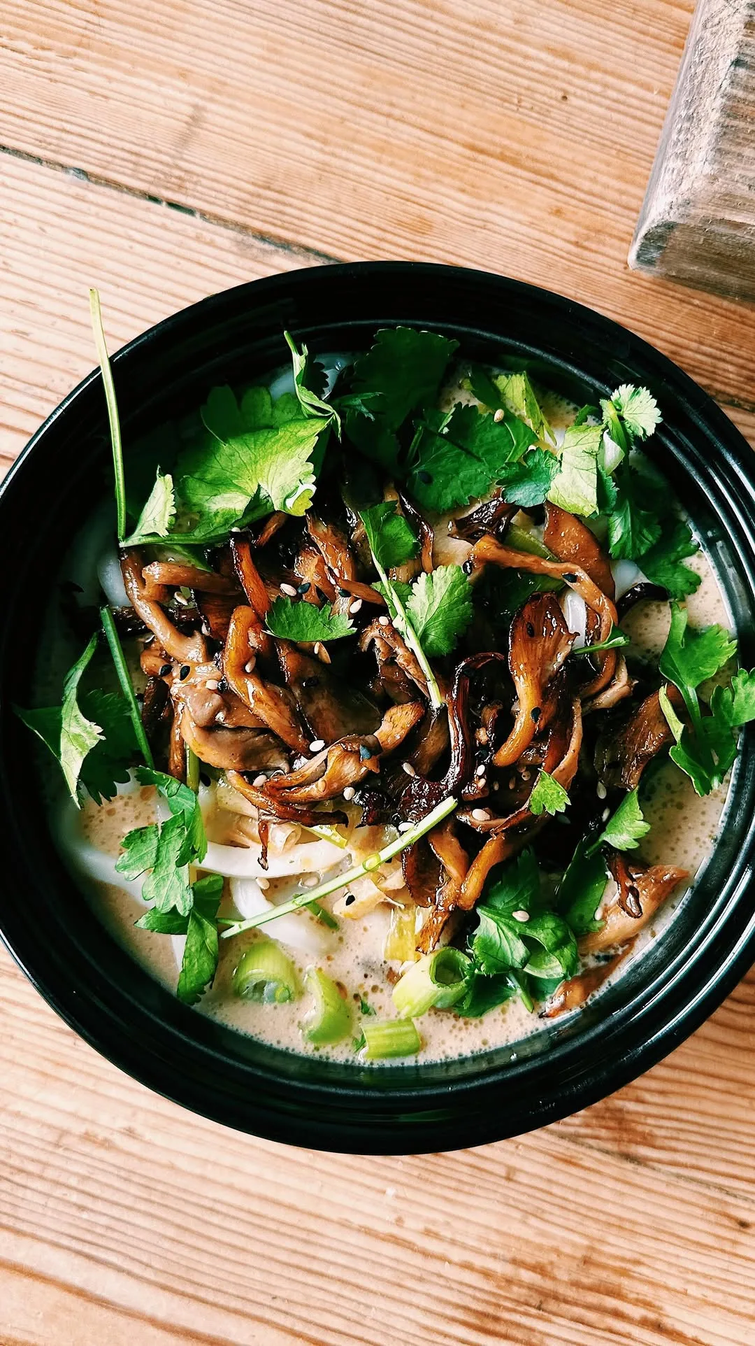 miso-udon-noodle-soup-with-pulled-oyster-mushrooms