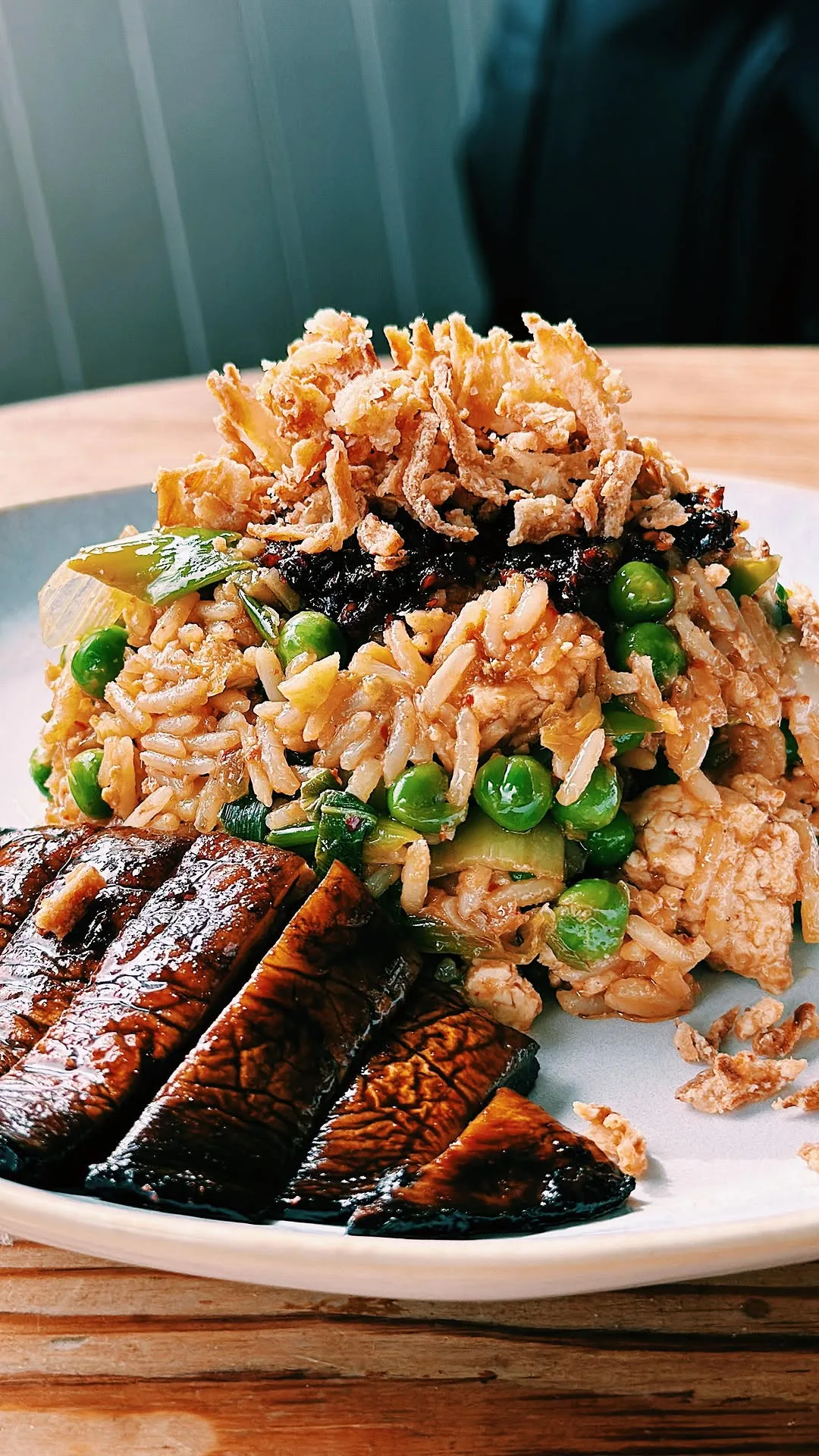 vegan-egg-fried-rice-with-teriyaki-mushrooms