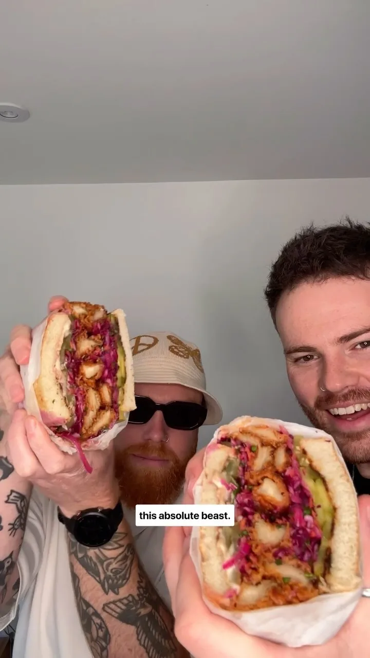 deep-fried-oyster-mushroom-sandwich-with-red-cabbage-coleslaw-and-confit-garlic-mayo