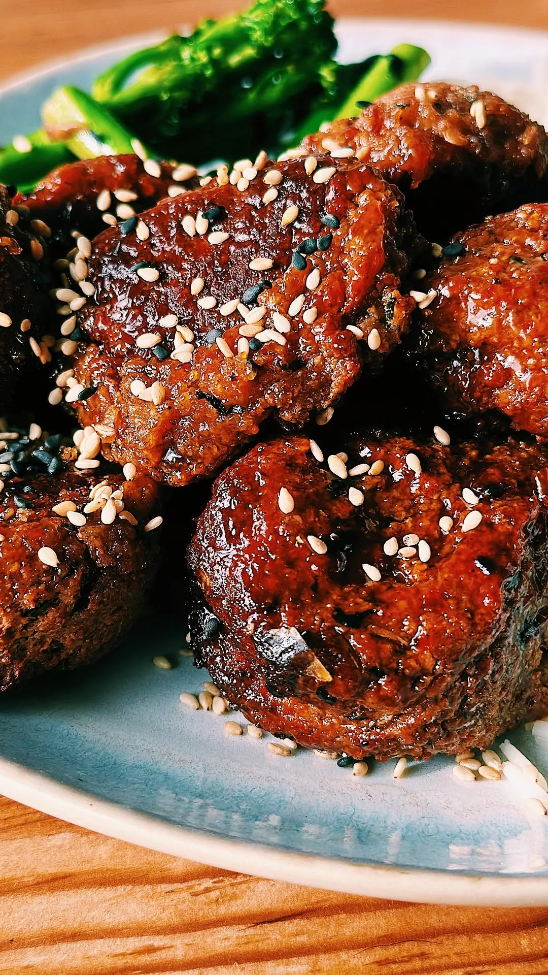 teriyaki-tempeh-meatballs