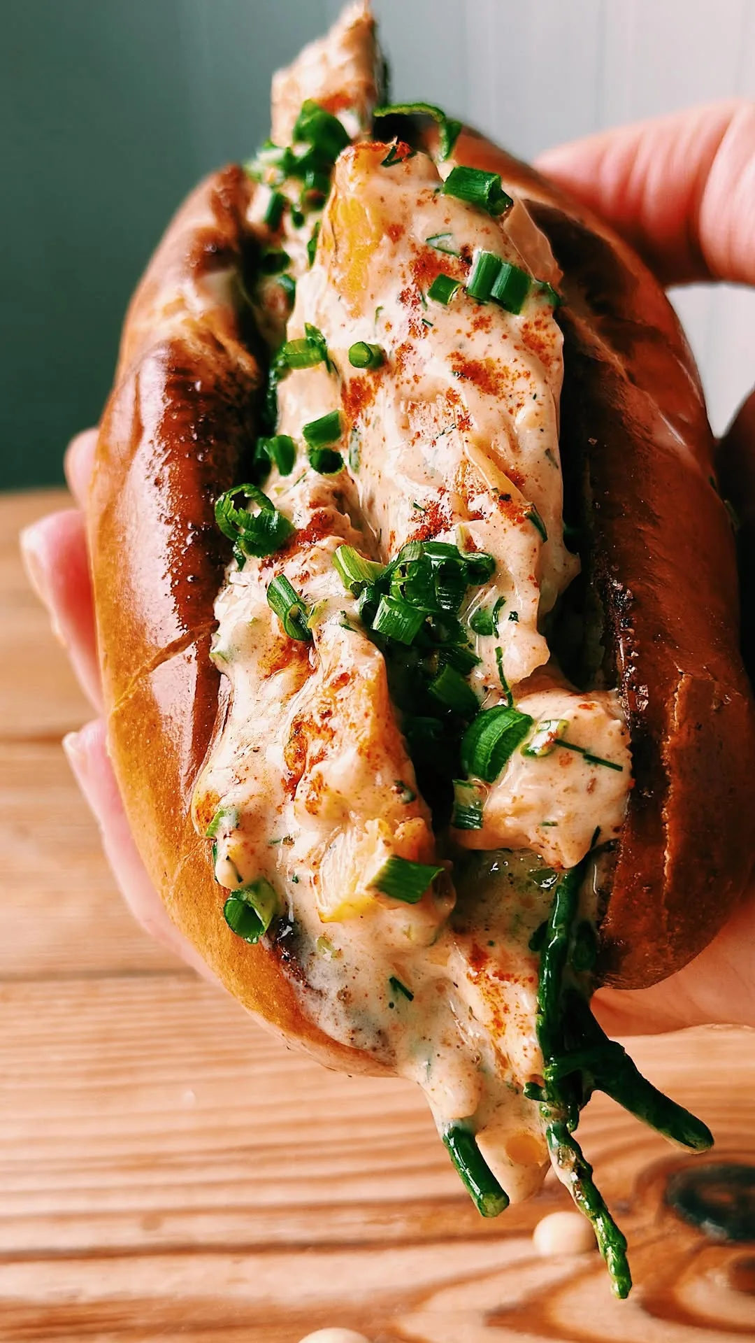 lions-mane-lobster-roll