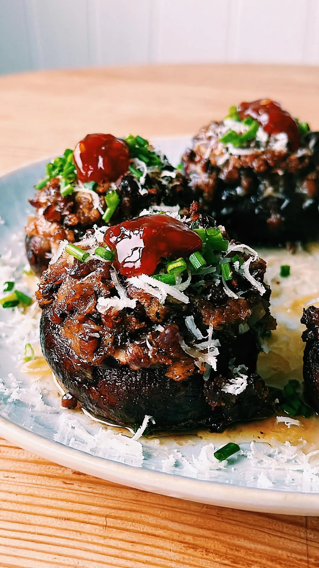 7-ingredient-vegan-stuffed-mushroom-meatballs