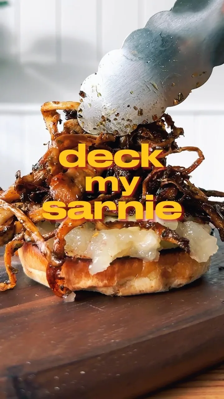 deck-my-sarnie-ep.1-pulled-oyster-mushroom-hog-roast-sarnie
