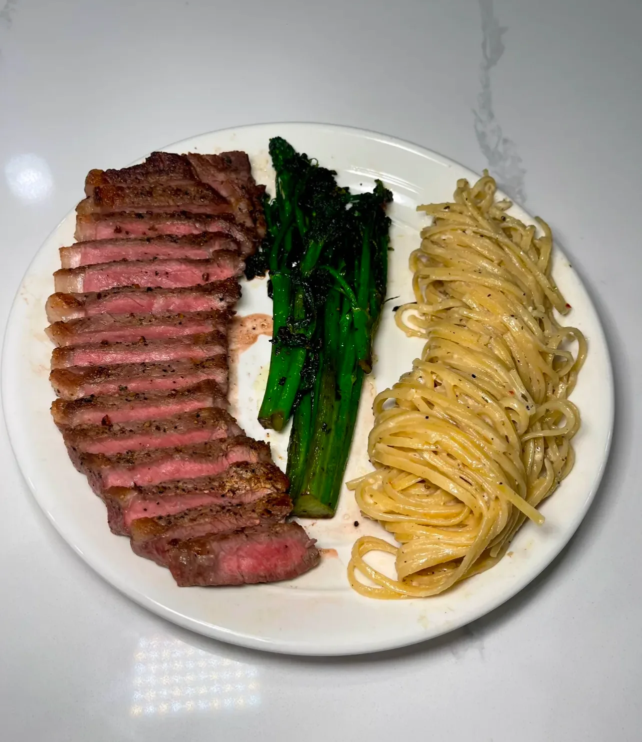 steak-and-alfredo-pasta-dinner