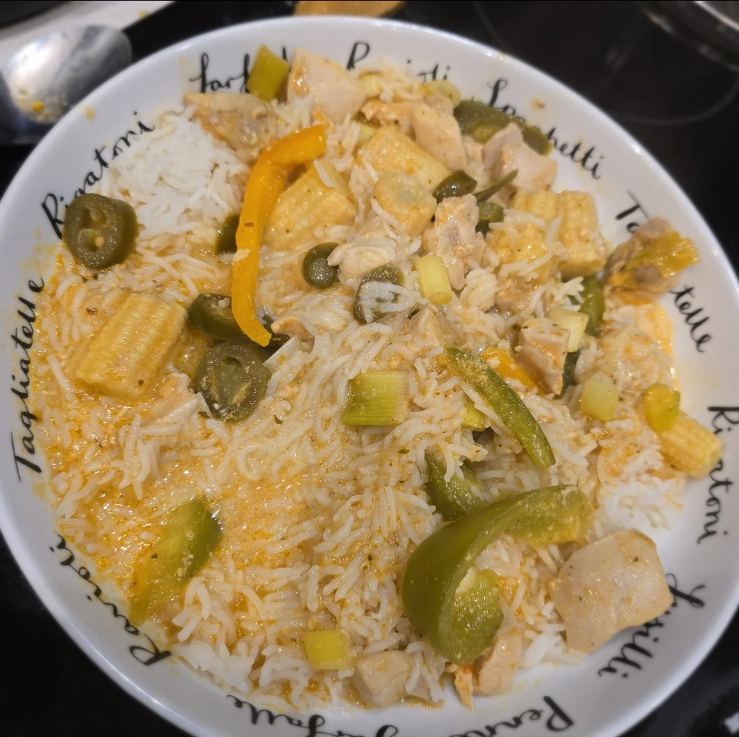 slow-cooker-thai-chicken-curry